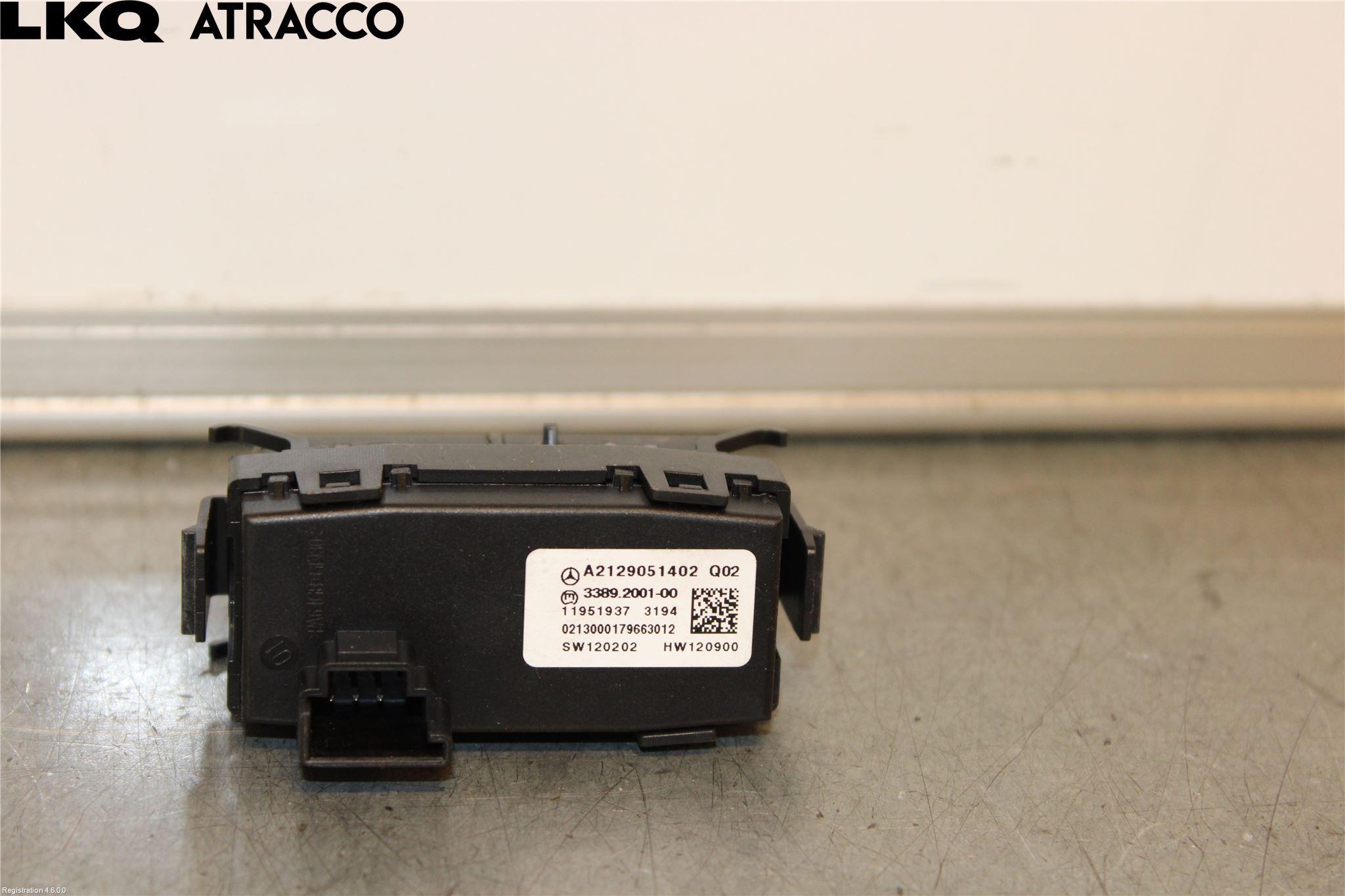 Mercedes-Benz MB E-KLASS (W212) 09-16 Bryter Øvrig