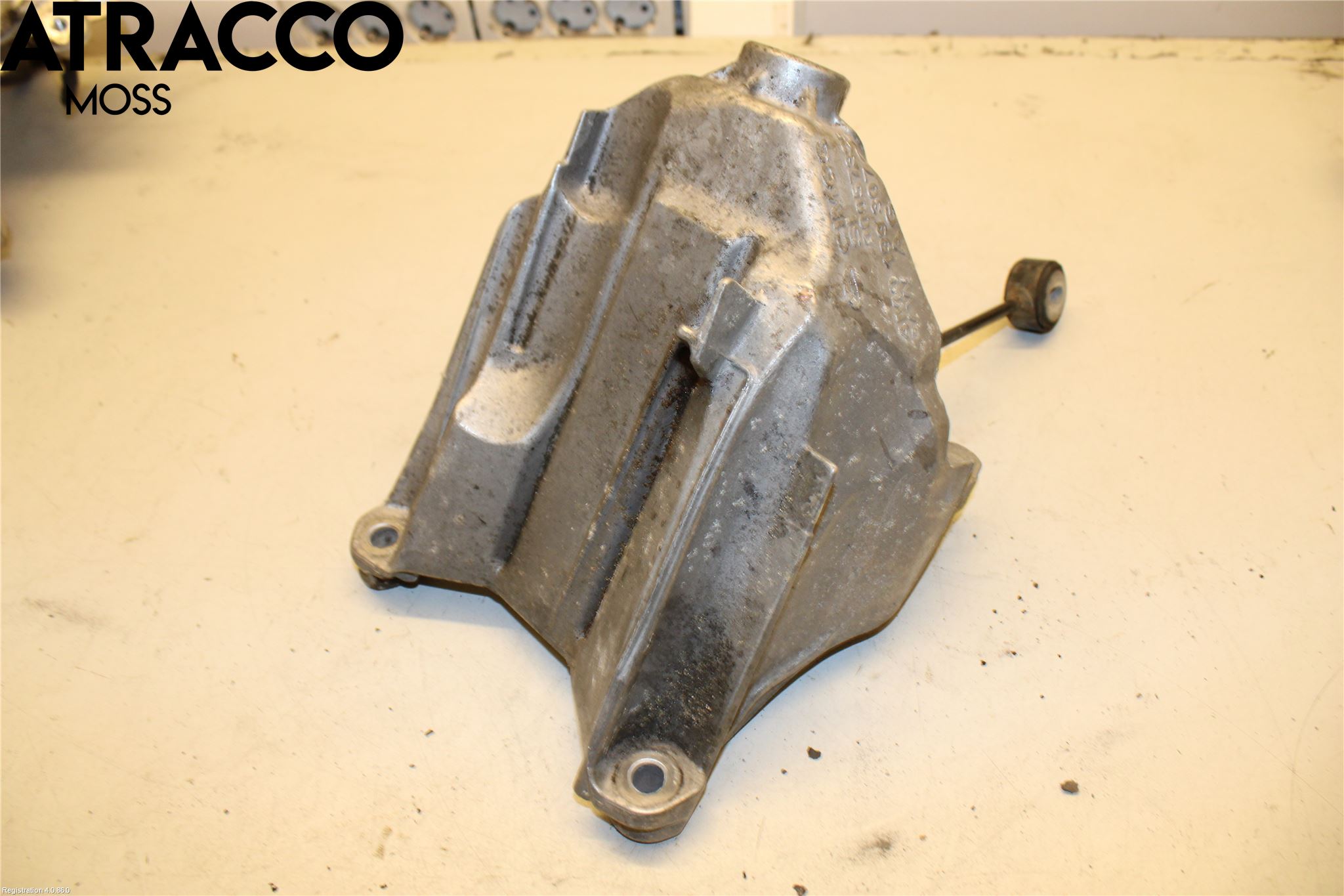 Audi A5 17- Motor Feste Stål-Alu