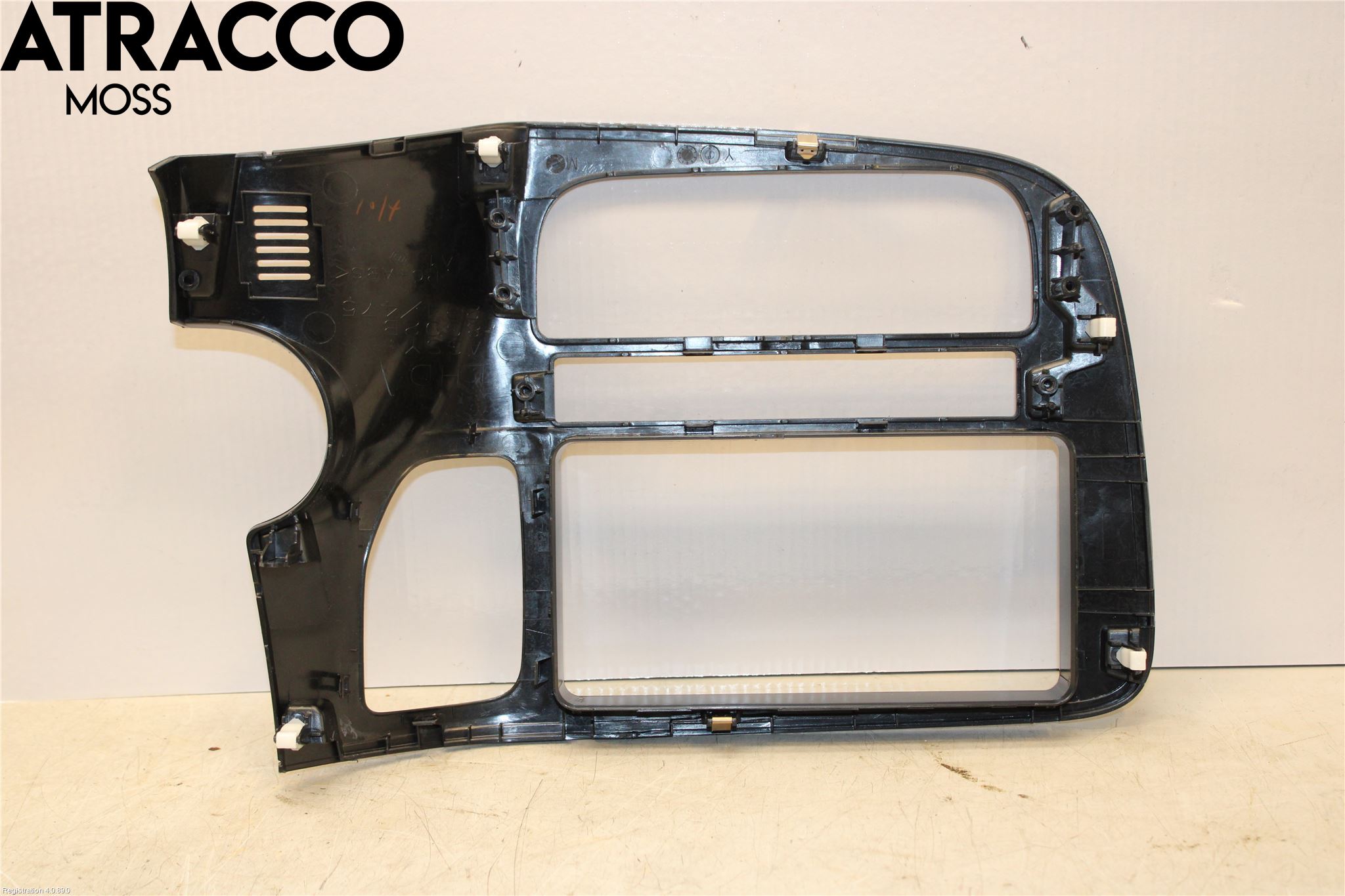 Mitsubishi OUTLANDER 13-21 Innr Radio Ramme