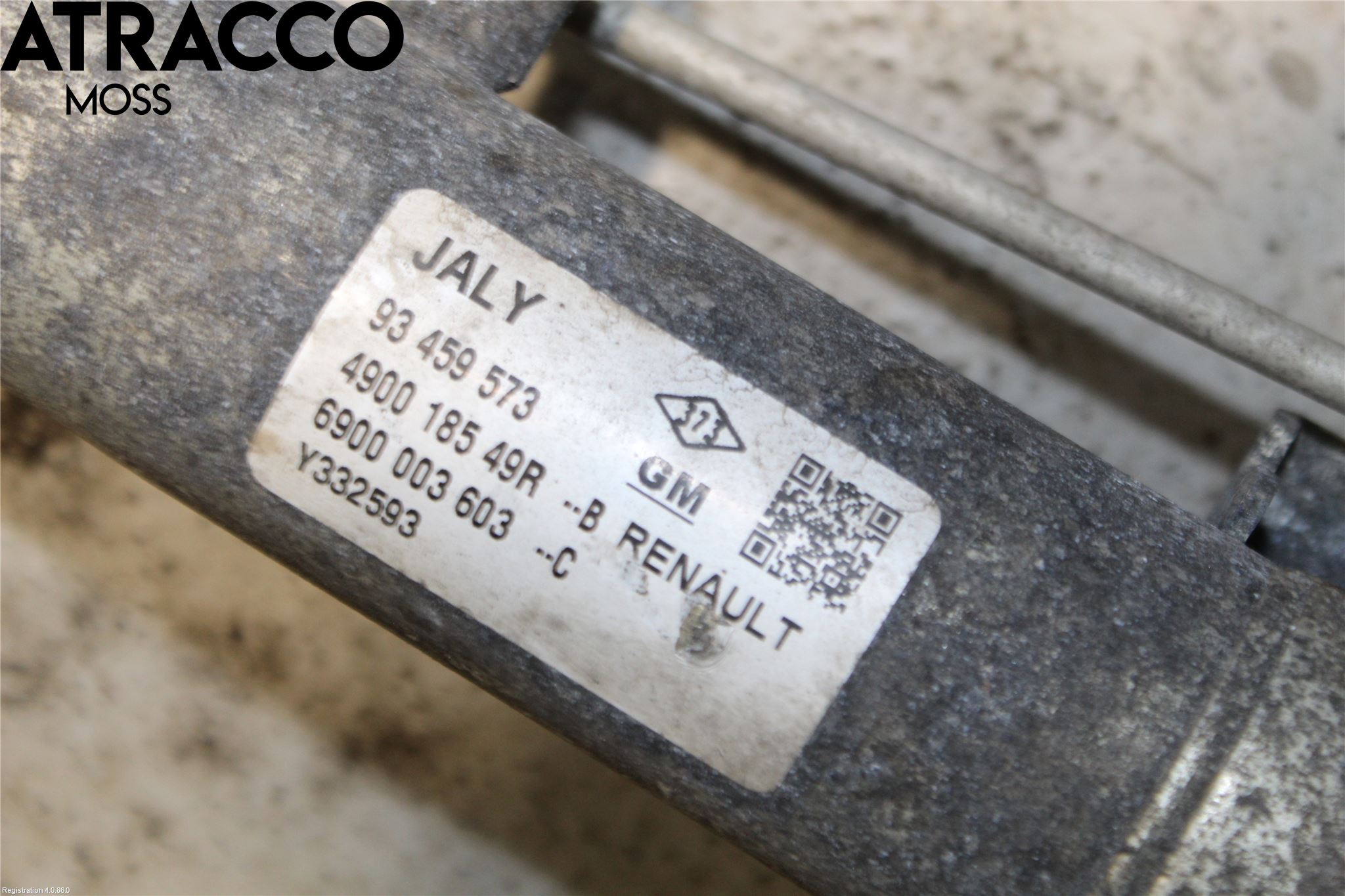 Renault TRAFIC/E-TECH 15- Servo Snekke - Tannstang