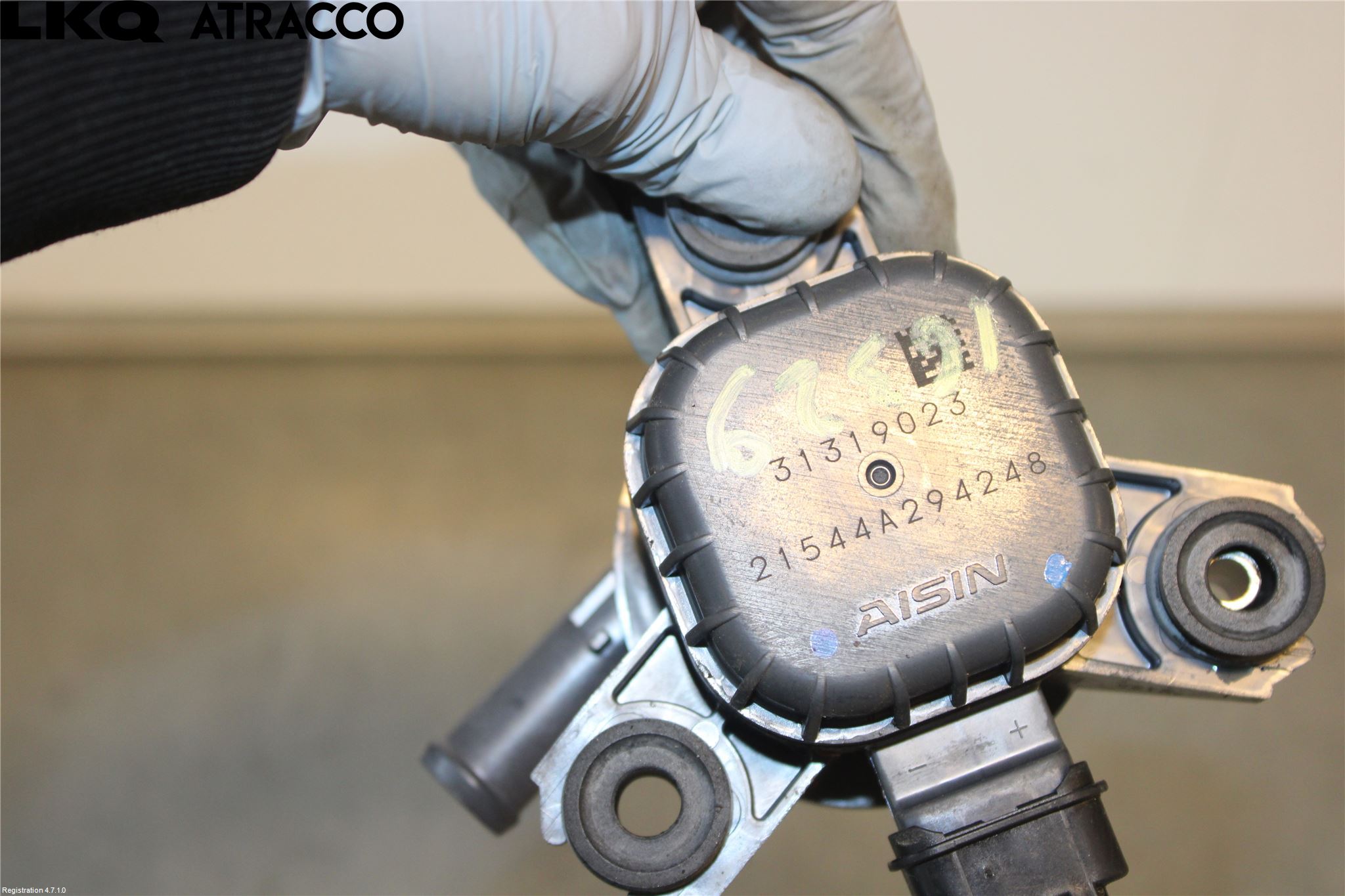 Volvo V60 11-13 Vannpumpe