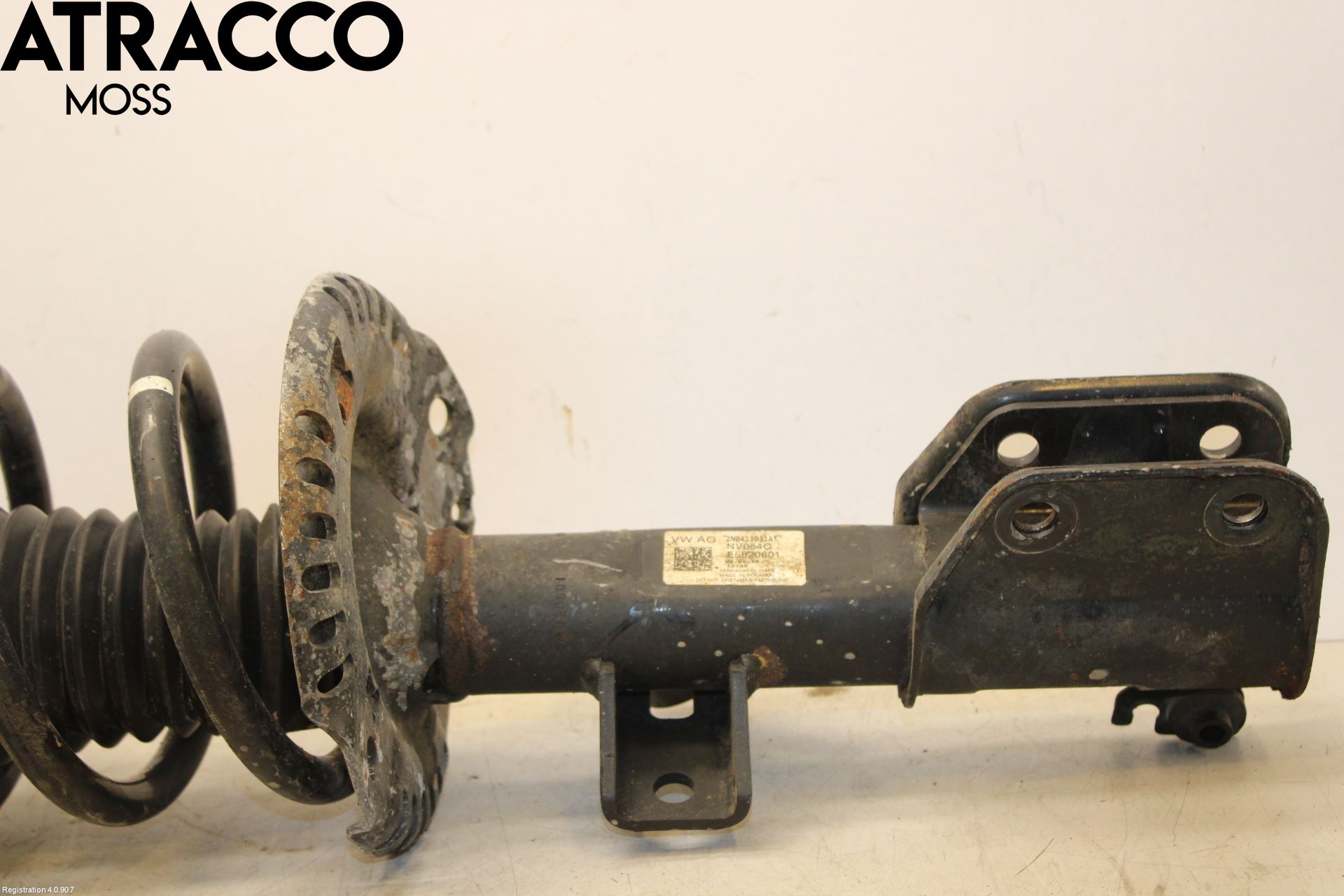 Volkswagen VW CRAFTER II / E-CRAFTER 17- Fjærbein Foran Høyre