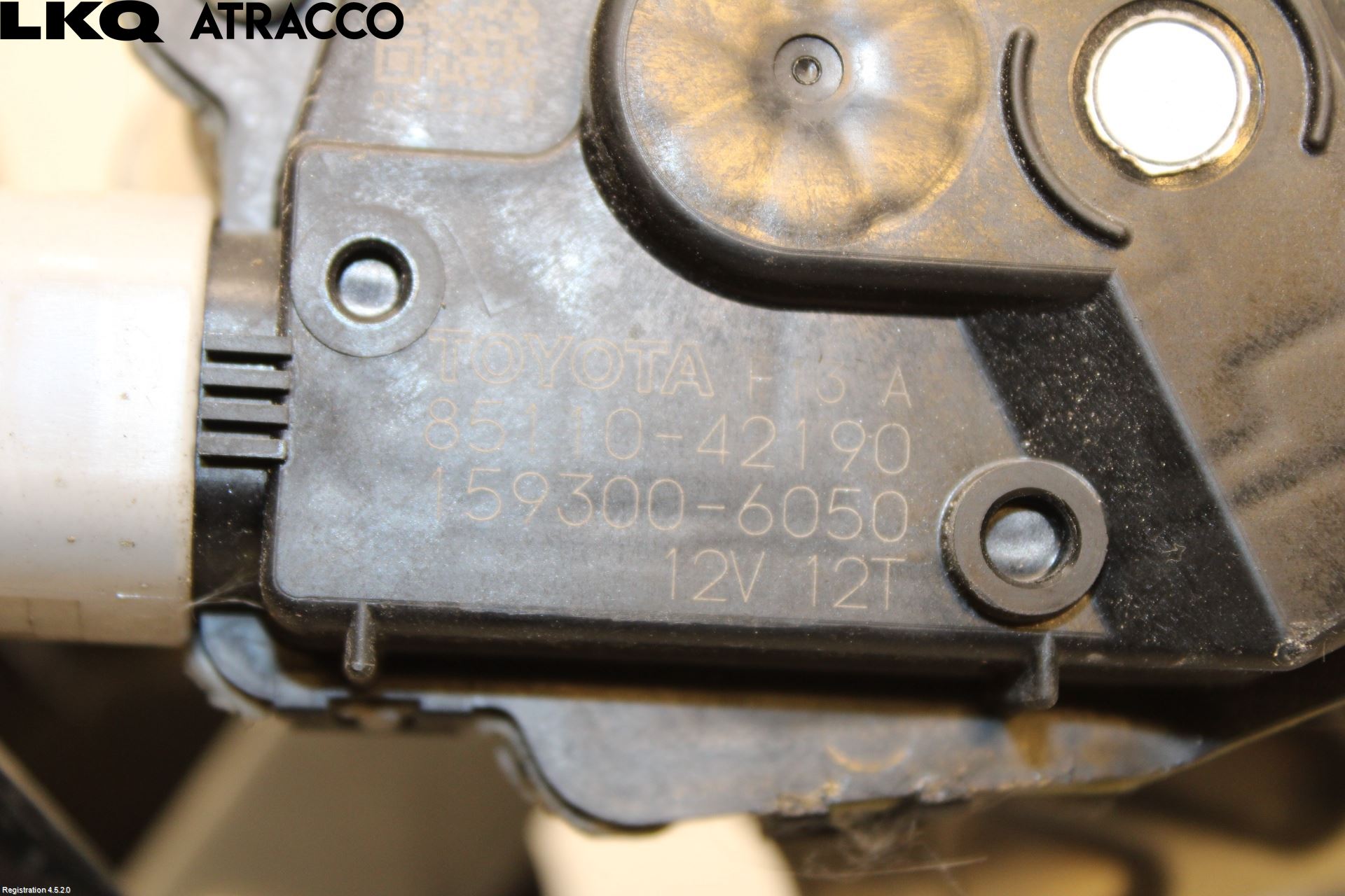 Toyota RAV4 13-18 Viskermotor Frontrute