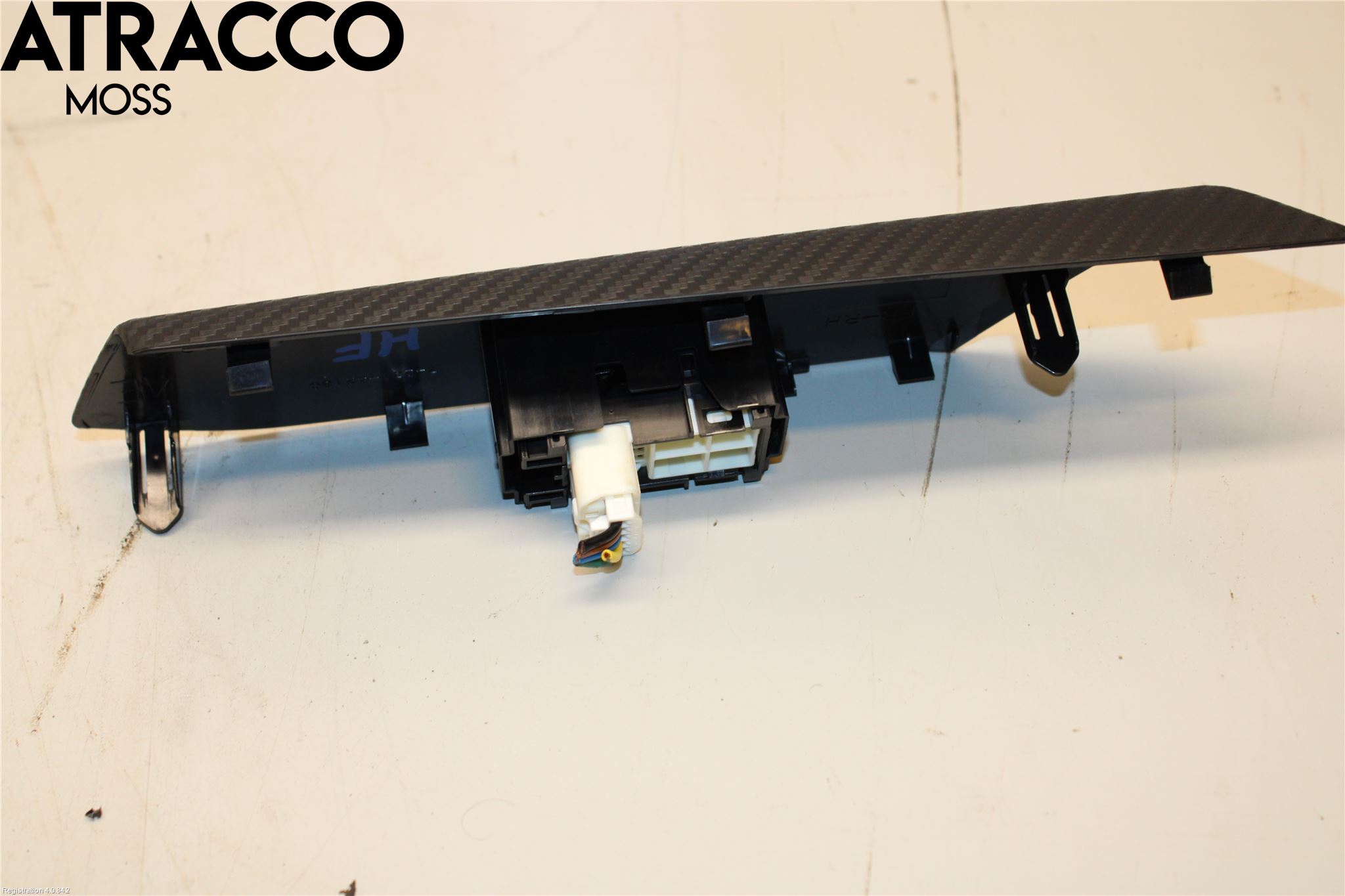 Toyota RAV4 13-18 Bryter Vindusheis