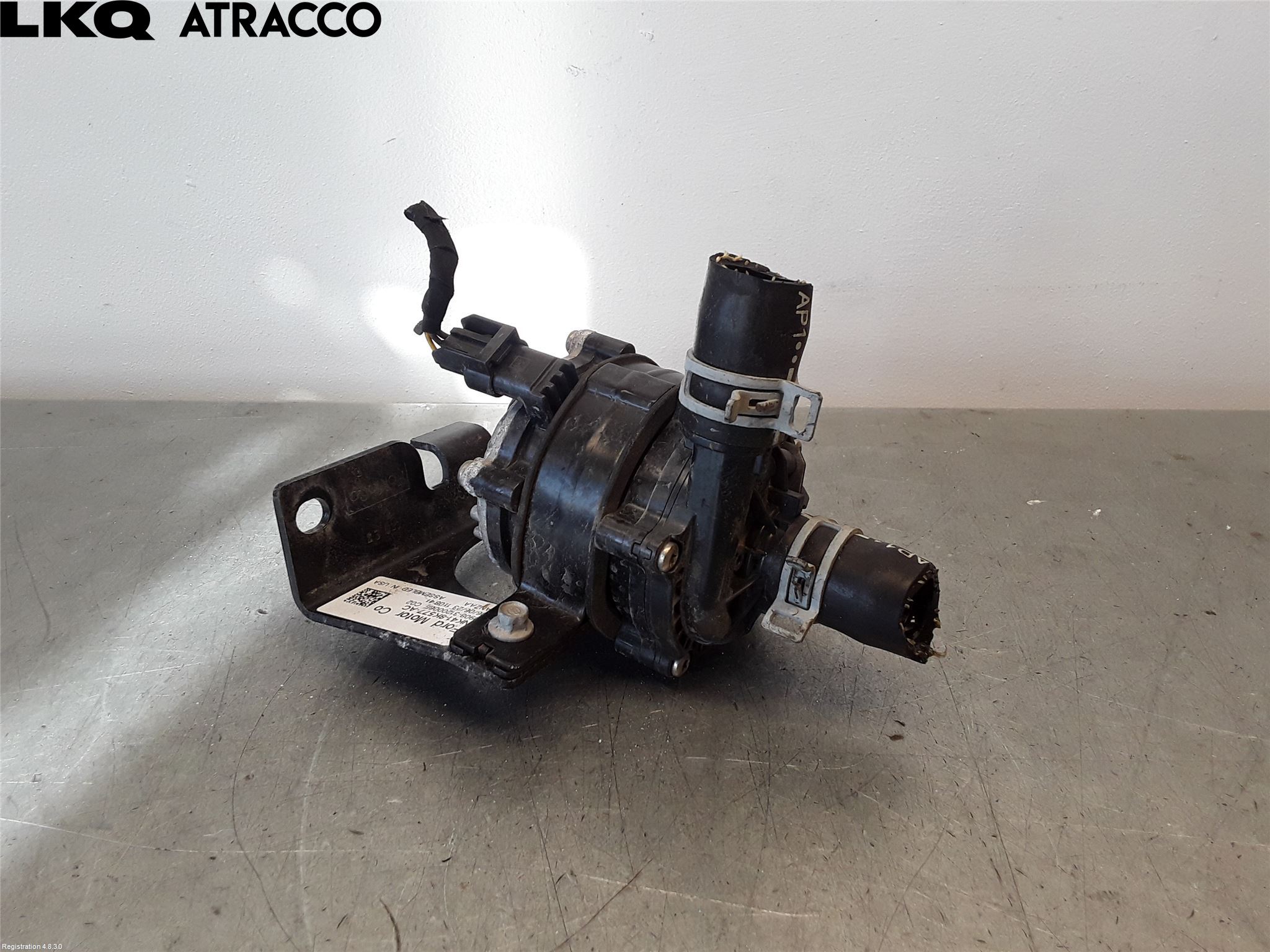 Ford E-TRANSIT SKÅP/BUSS 22- Vannpumpe