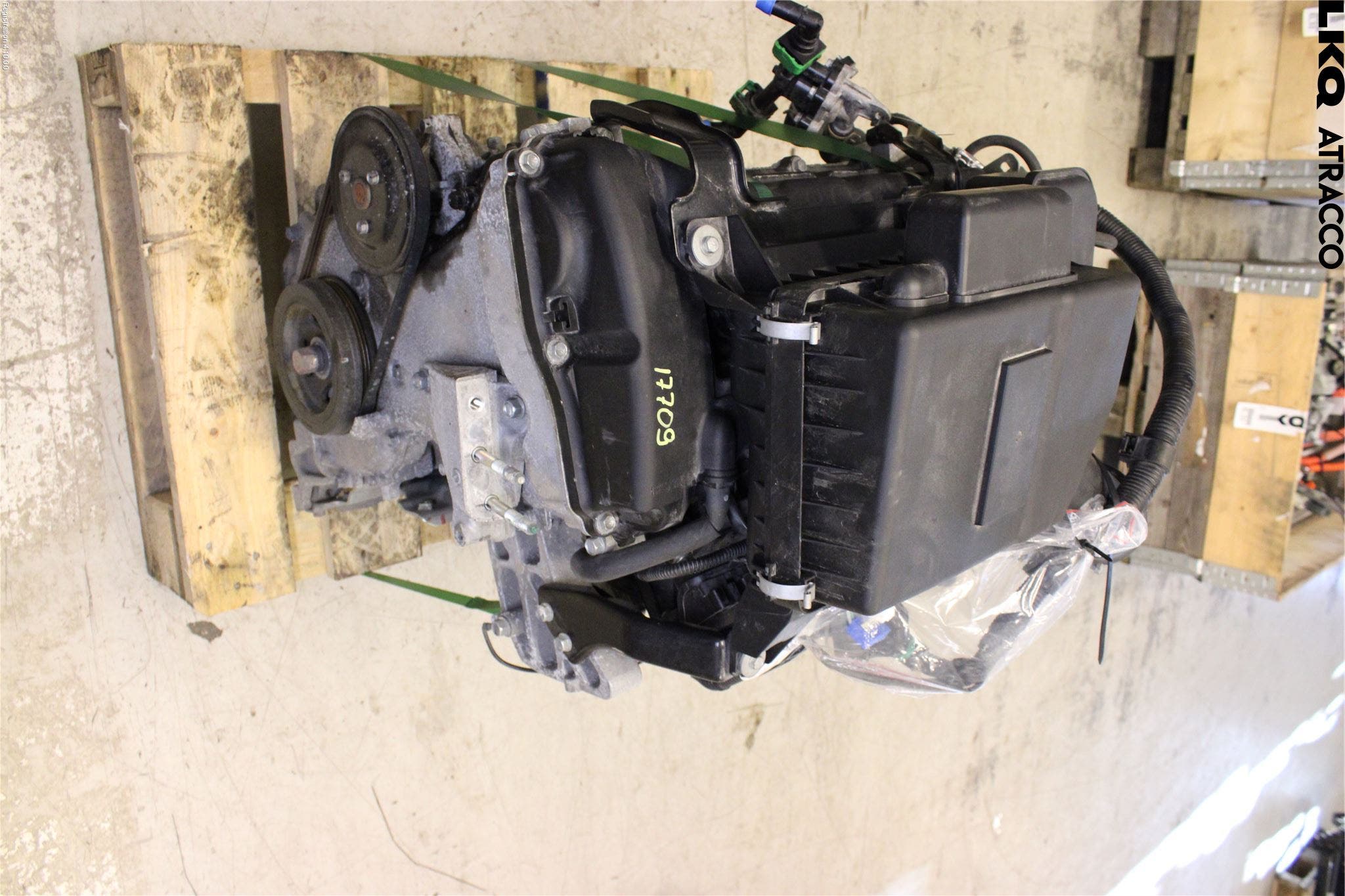 Mitsubishi OUTLANDER 13-21 Motor Bensin