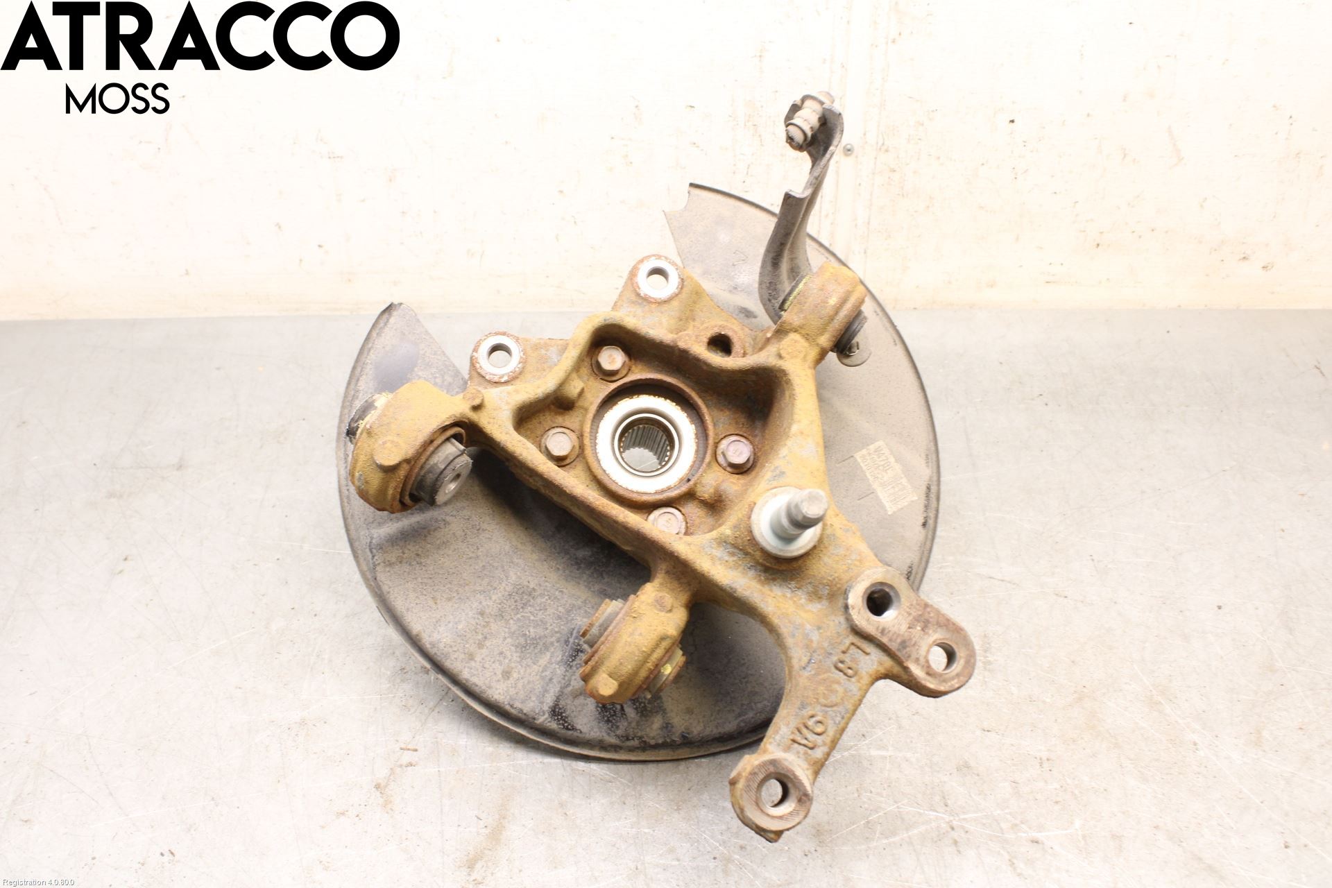 Toyota RAV4 19- Spindel Vb