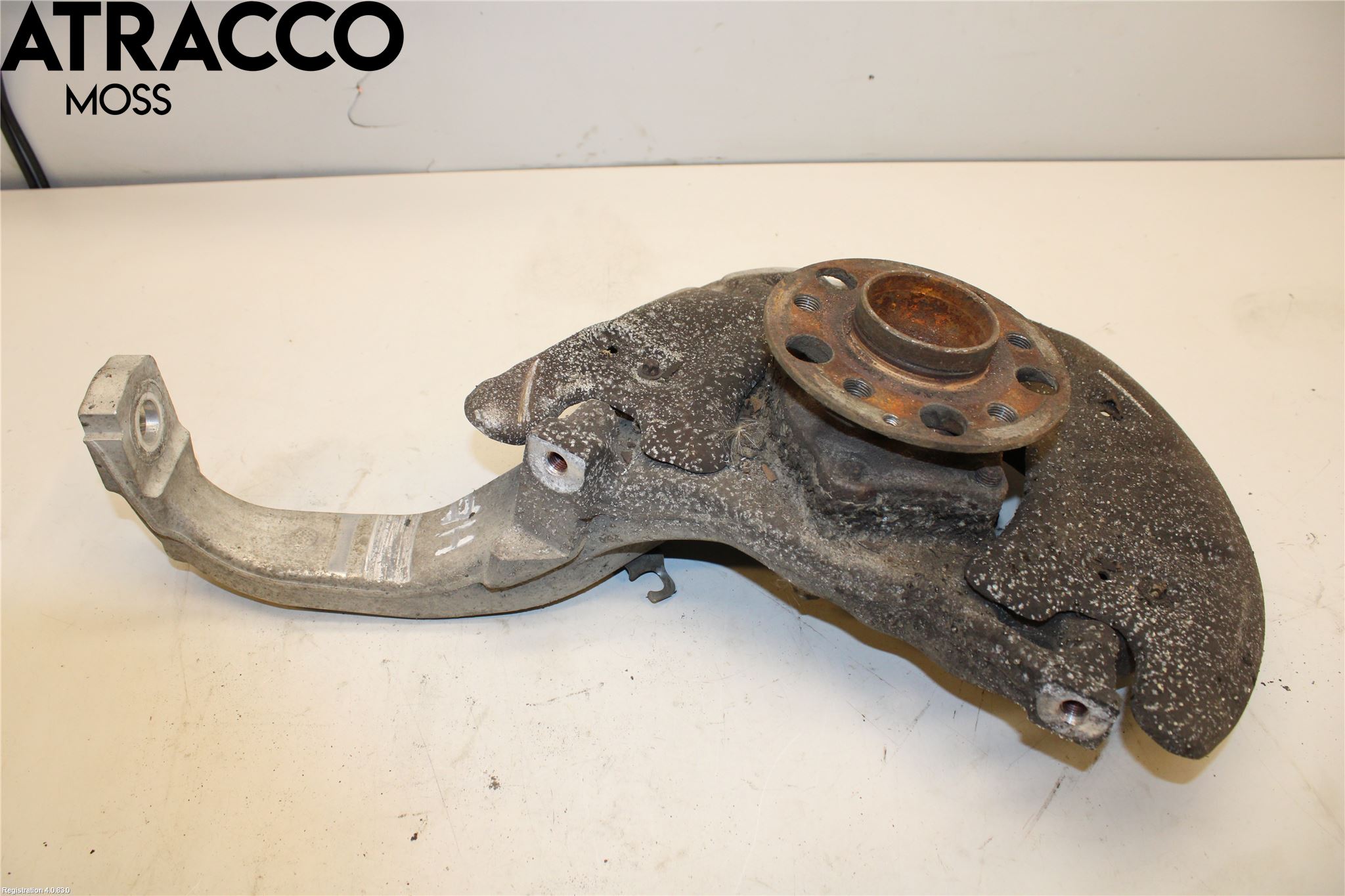 Mercedes-Benz MB C-KLASS (W205) 14-21 Spindel Hf