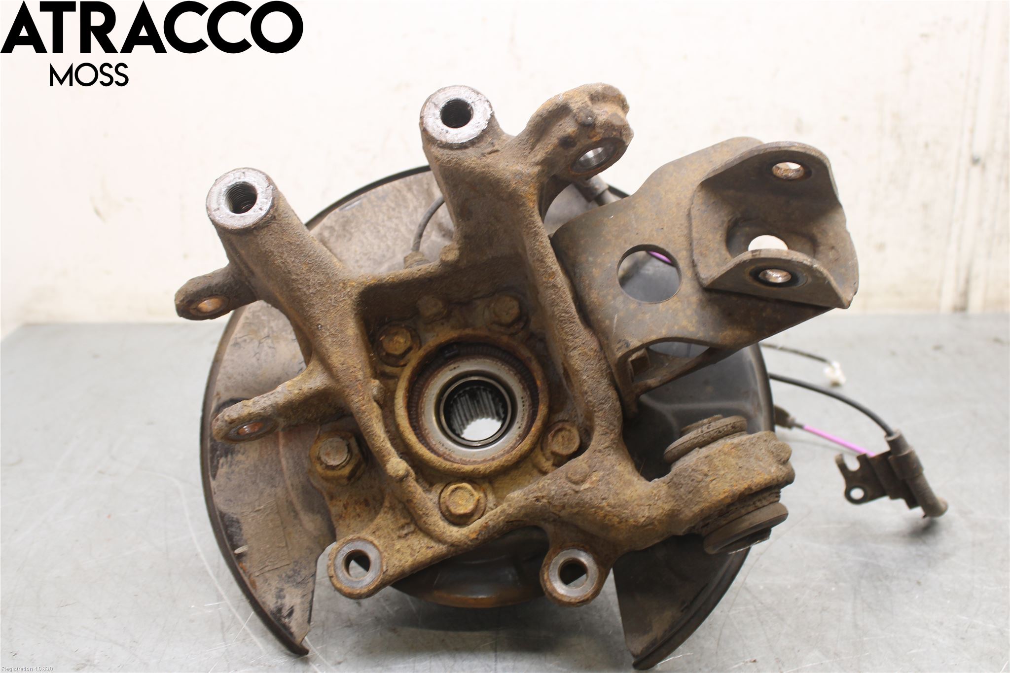 Toyota RAV4 13-18 Spindel Vb