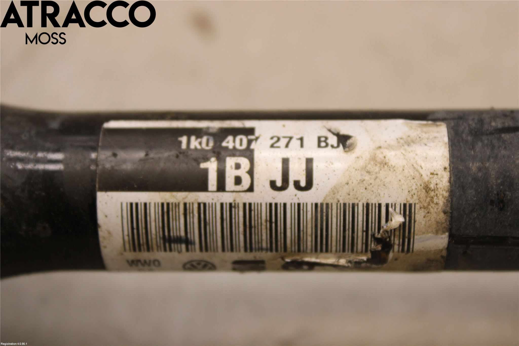 Volkswagen VW TOURAN 10-15 Drivaksel Foran Kompl Venstre