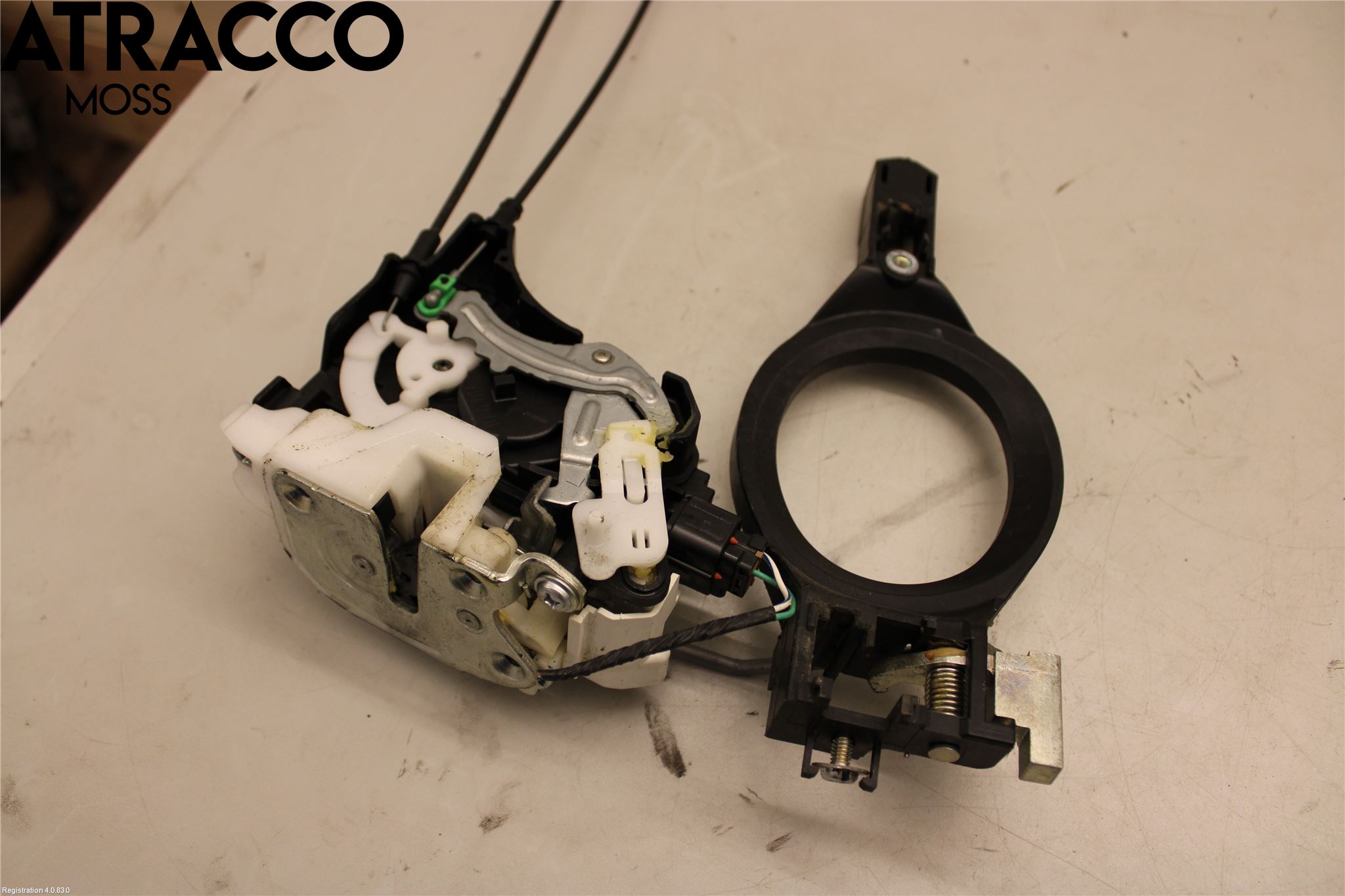 Mitsubishi OUTLANDER 07-12 Dørlås - Låsekasse