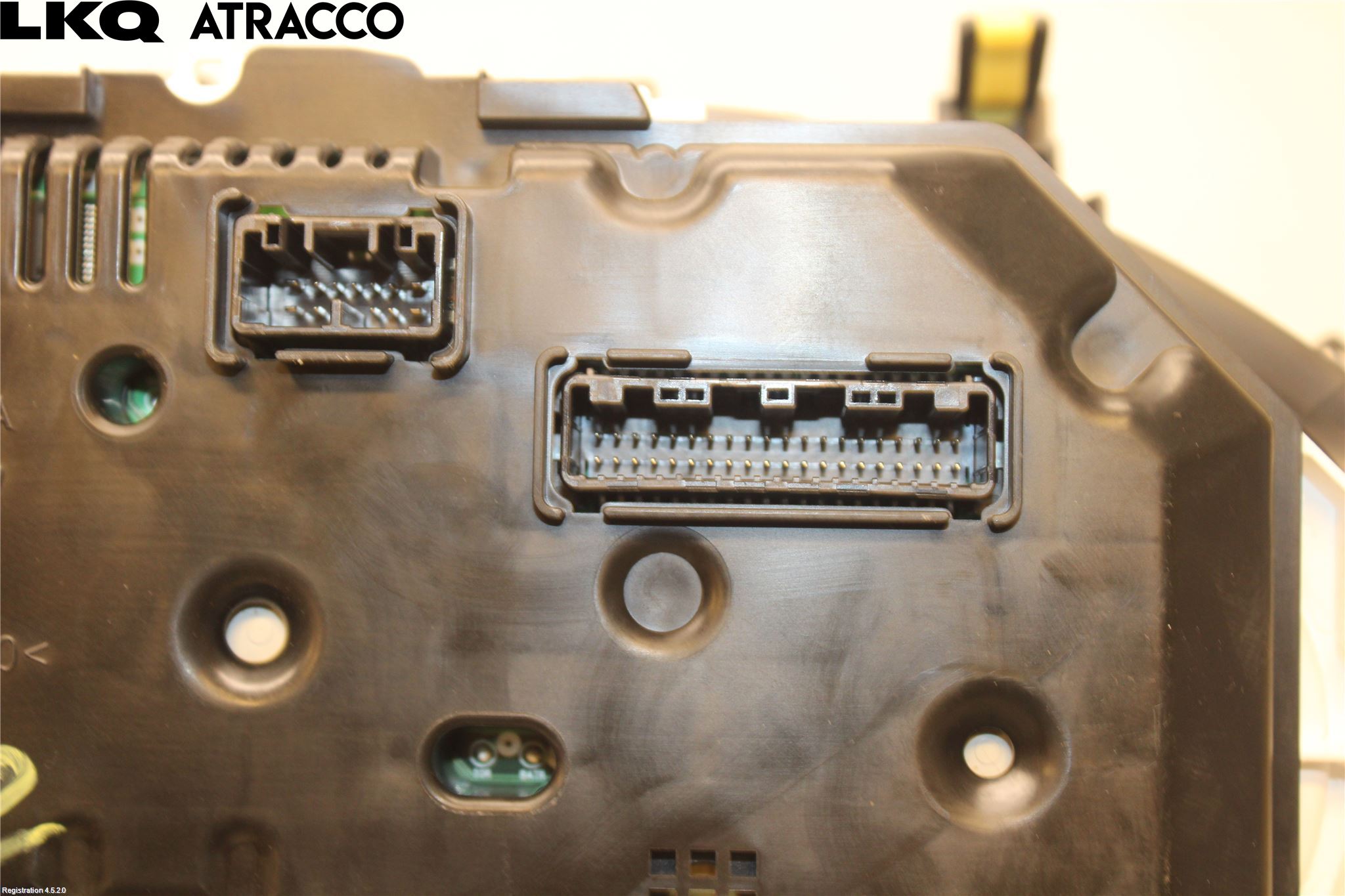 Toyota YARIS XP130 15-20 Instr Kombinert