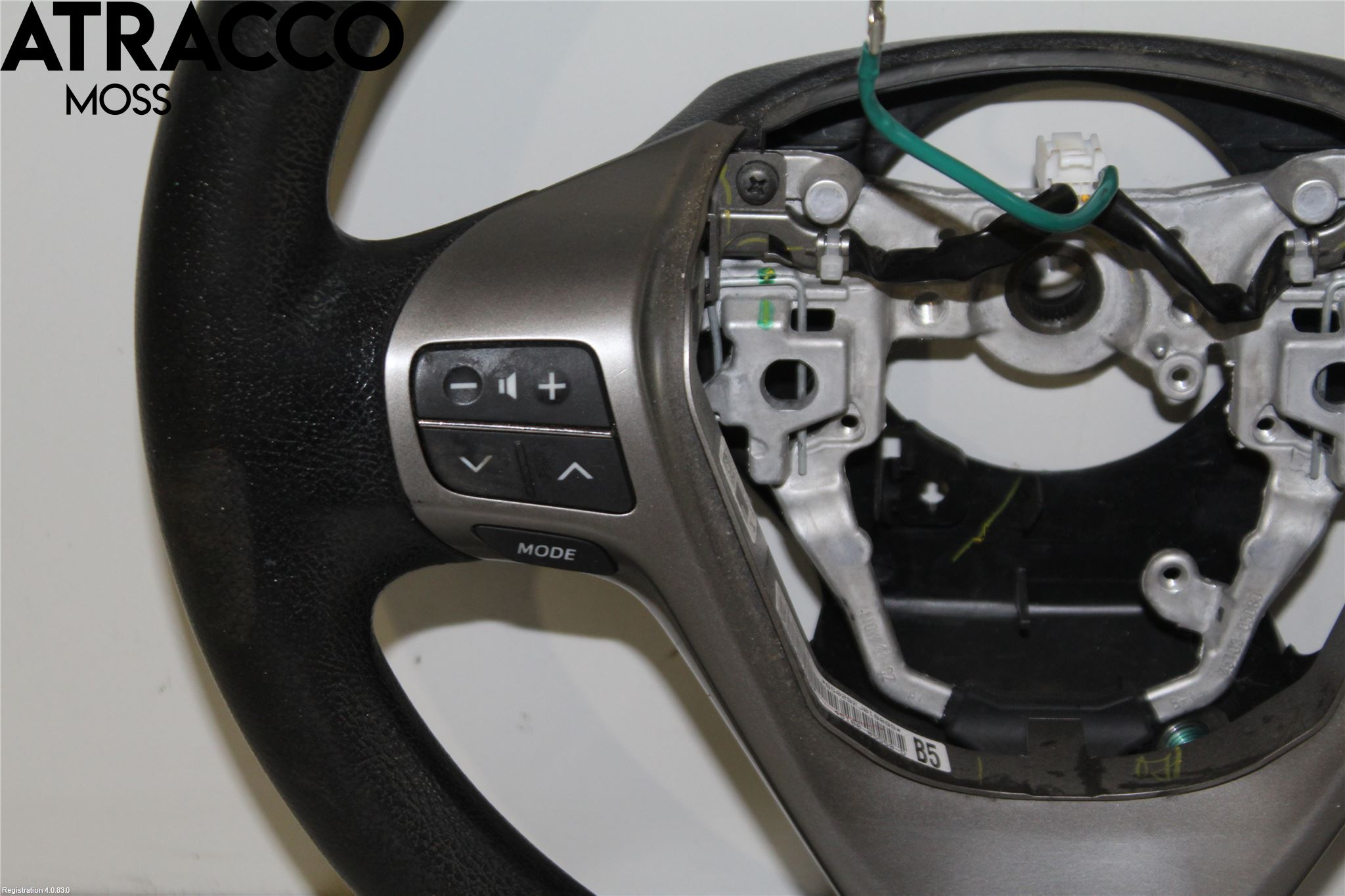 Toyota AVENSIS 09-15 Ratt