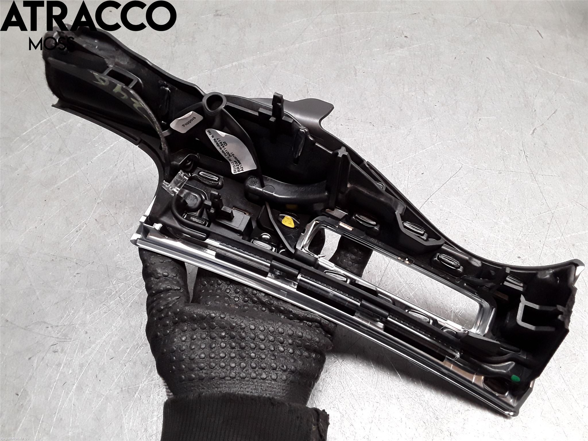 Mercedes-Benz MB E-KLASS (W213) 16-23 Innr Dashbord Sparkeplate