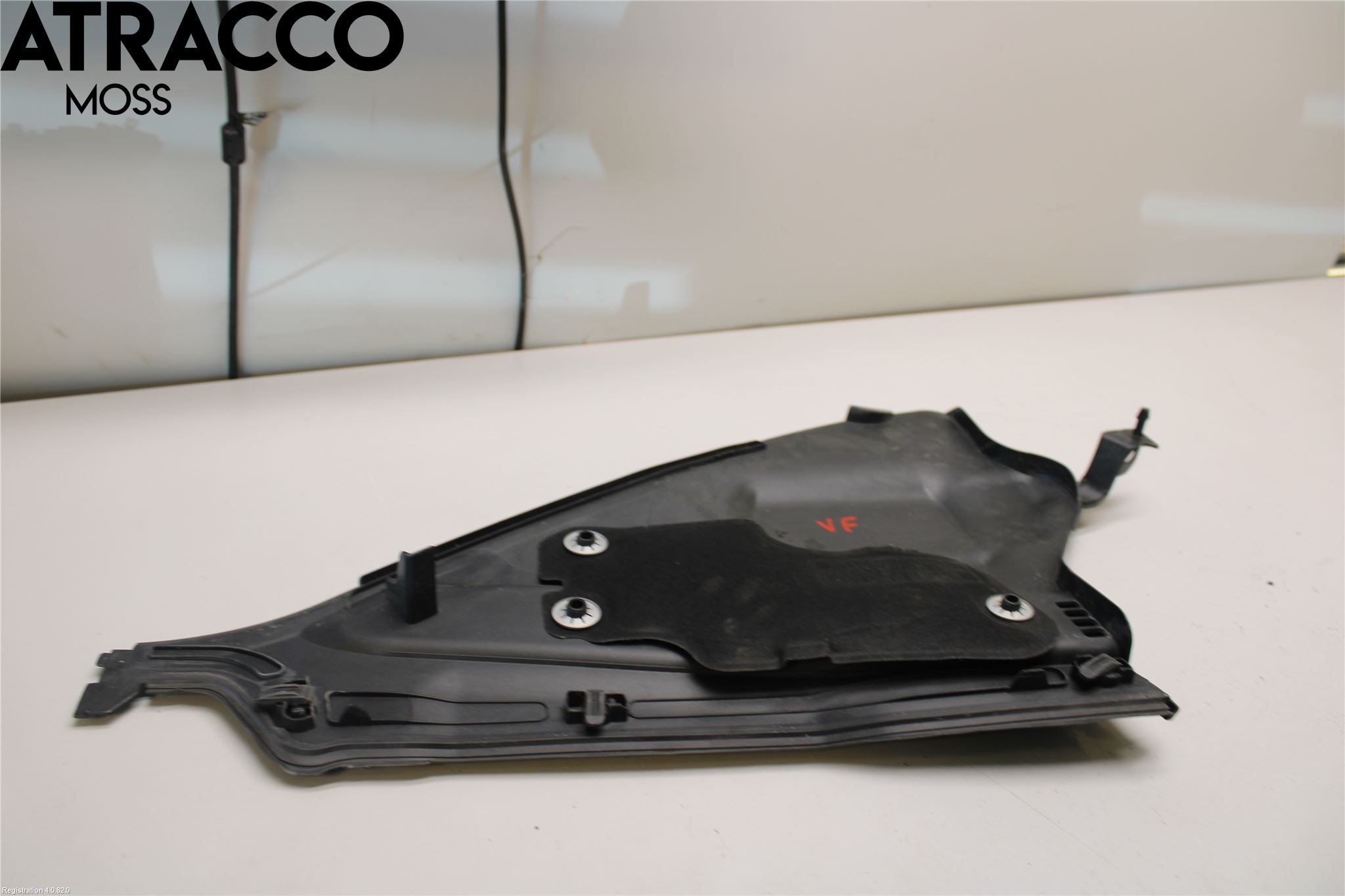 BMW 3 F30/F31/F80 12-19 Visker Deksel-Grill-Under Frr