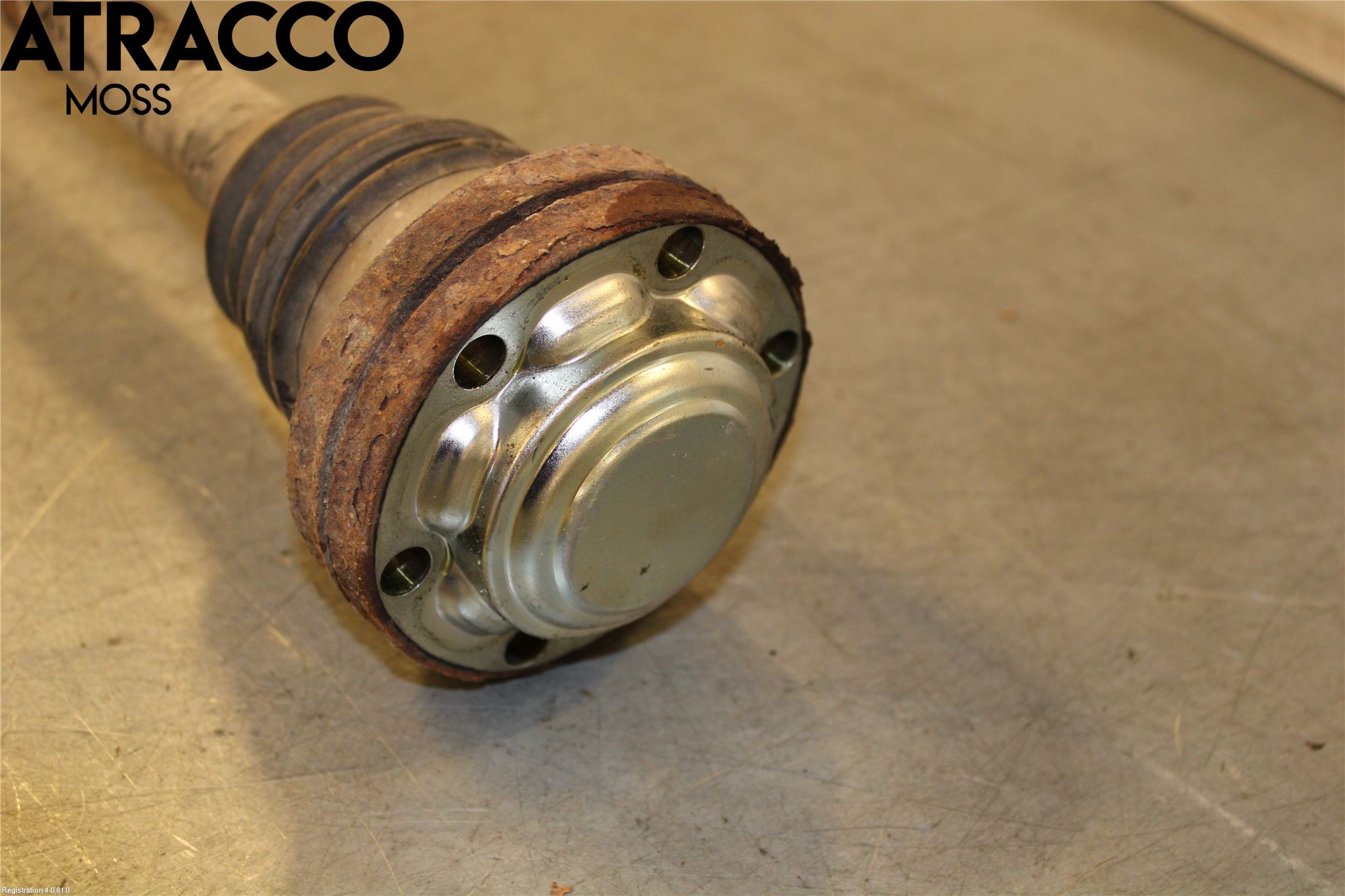 Volkswagen VW TRANSP/CARAVELLE (T5) 04-15 Drivaksel Bak Kompl Høyre