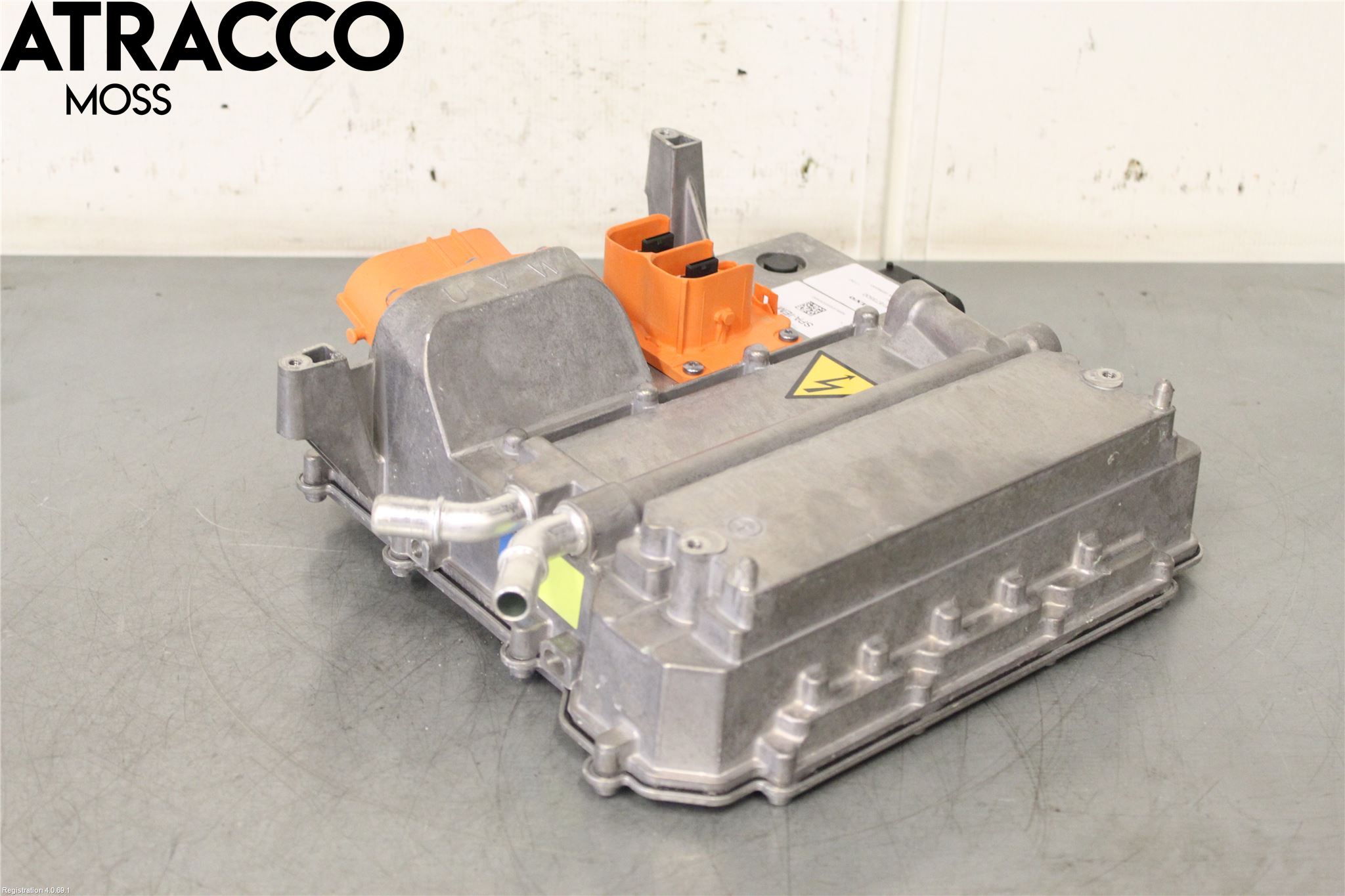 Volvo XC60 18- Inverter Hybrid