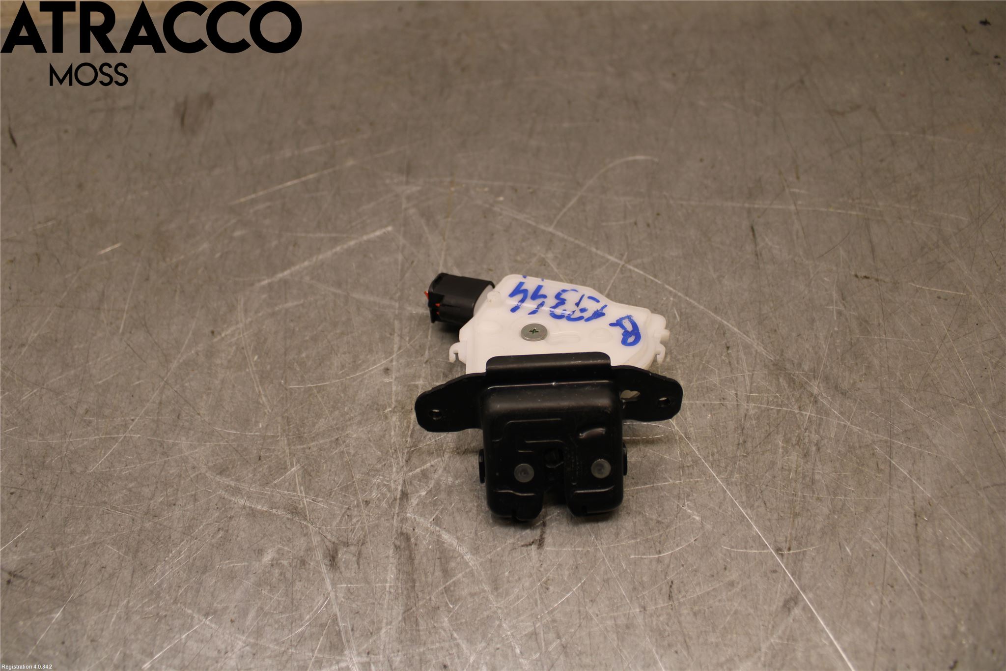 Toyota YARIS XP130 15-20 Bakluke-Lokk Låsekasse