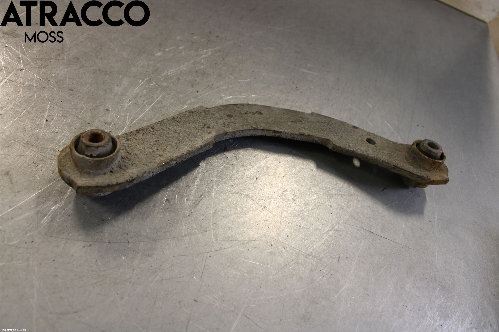 Mitsubishi OUTLANDER 13-21 Bærearm Bak  Venstre - Høyre