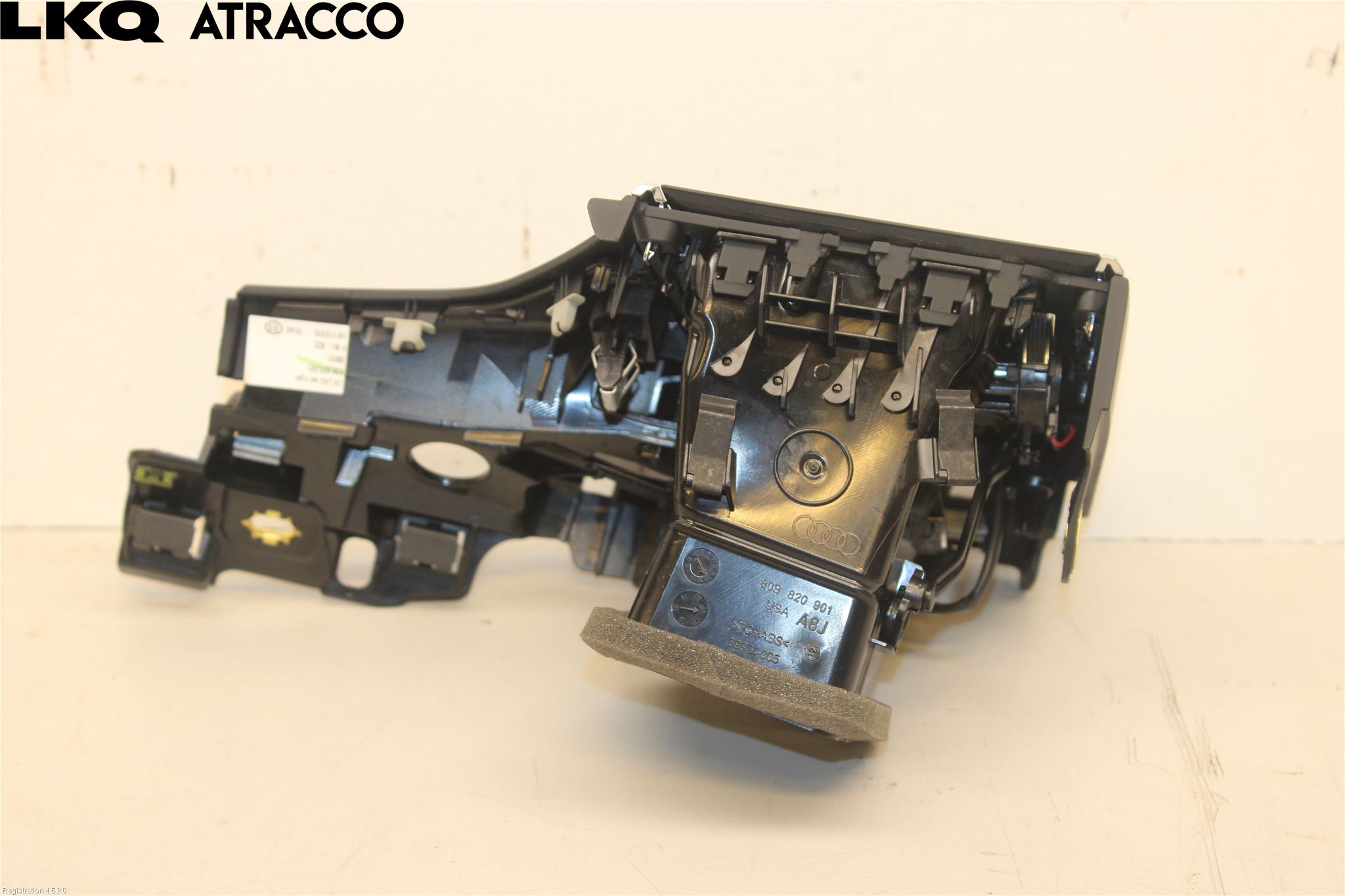 Audi Q5/SQ5 17- Dashbord Kanal - Dyse