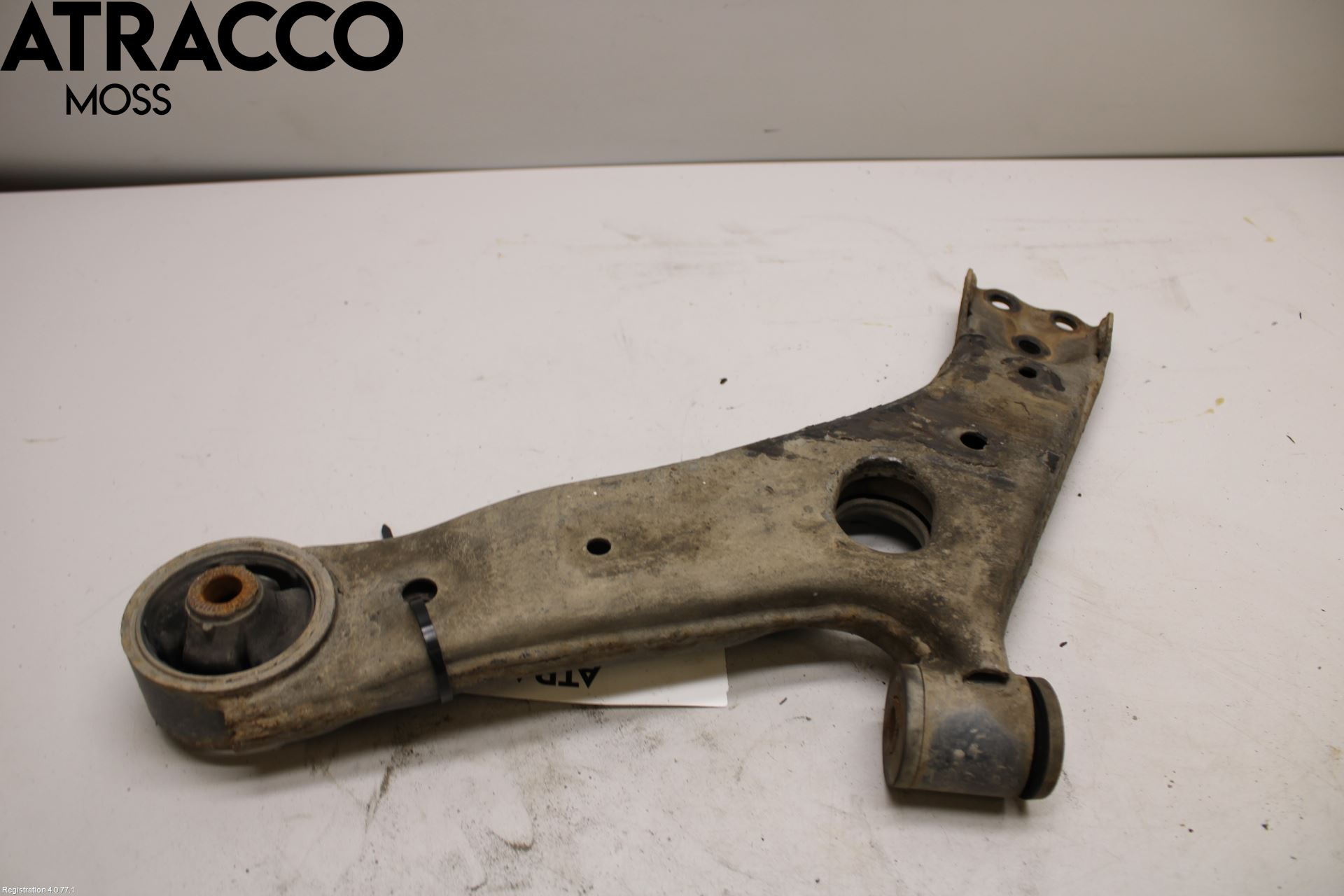 Hyundai ix35 Bærearm Foran Høyre Nedre