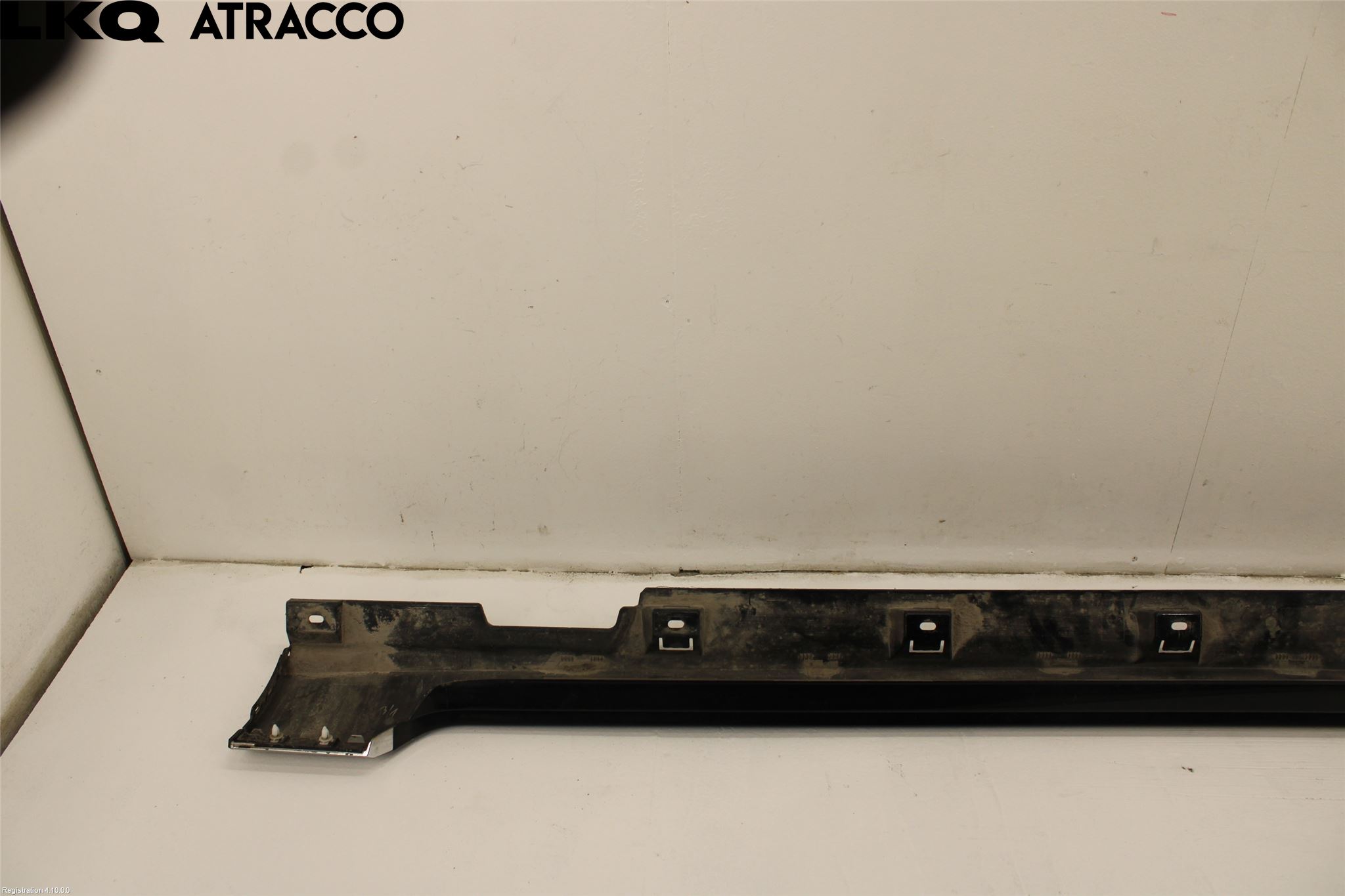 Mitsubishi OUTLANDER 07-12 Kanalskjørt Høyre