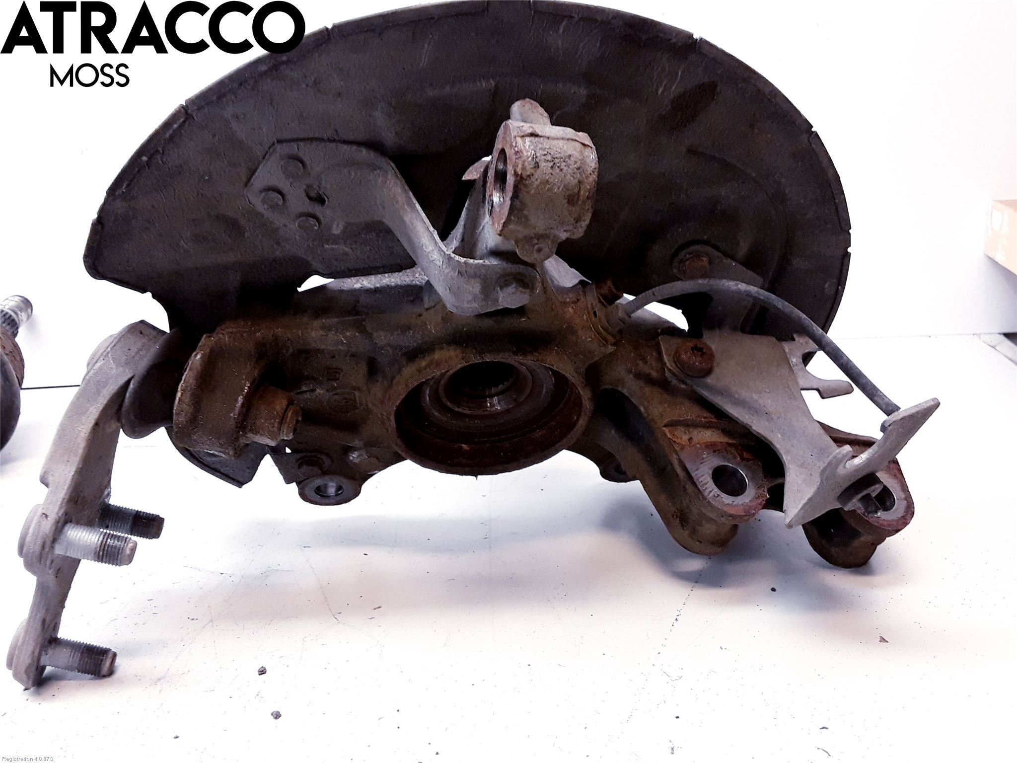 Peugeot 3008 17-24 Spindel Vf