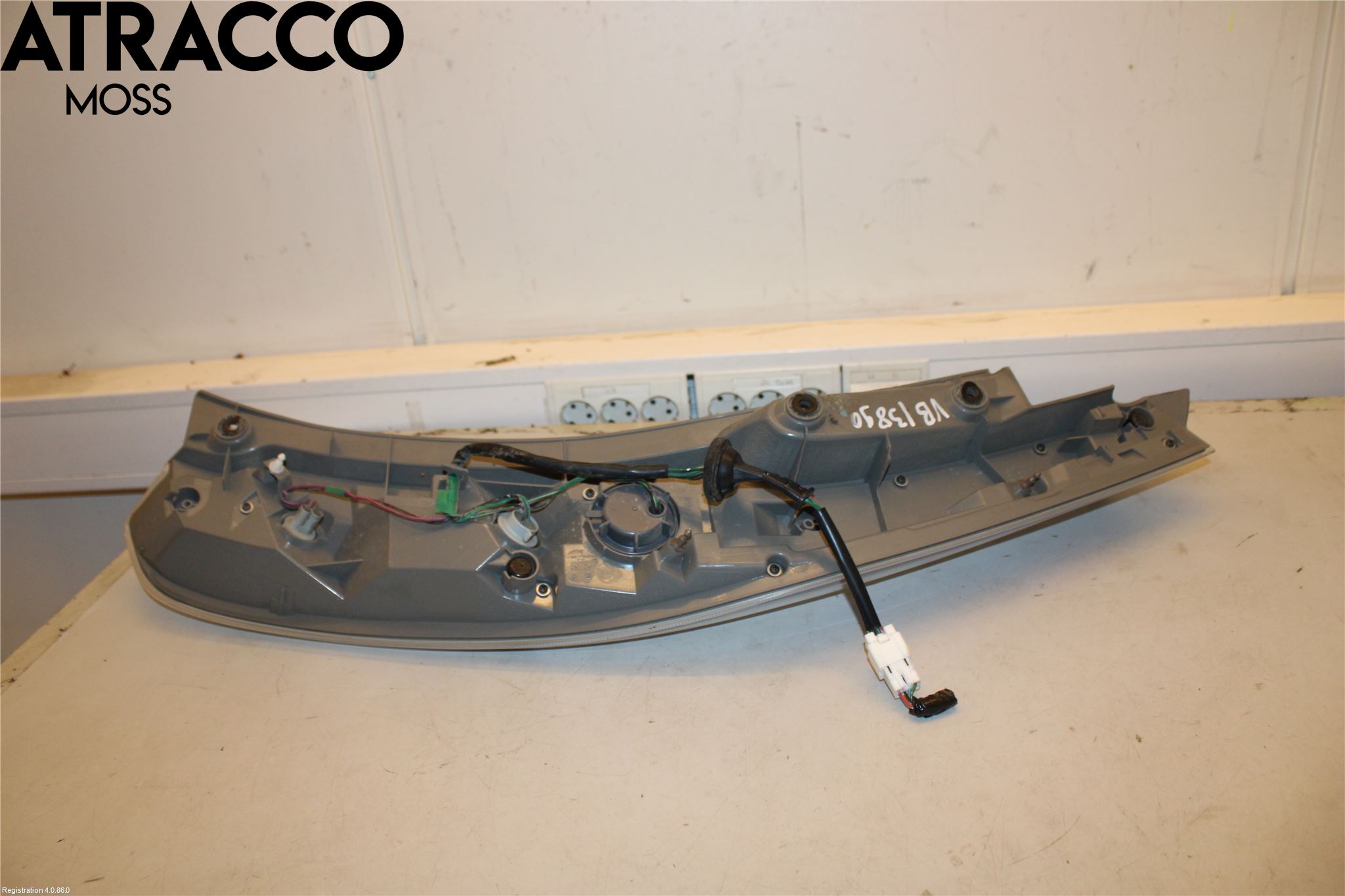 Nissan LEAF 11-17 Baklykt Venstre