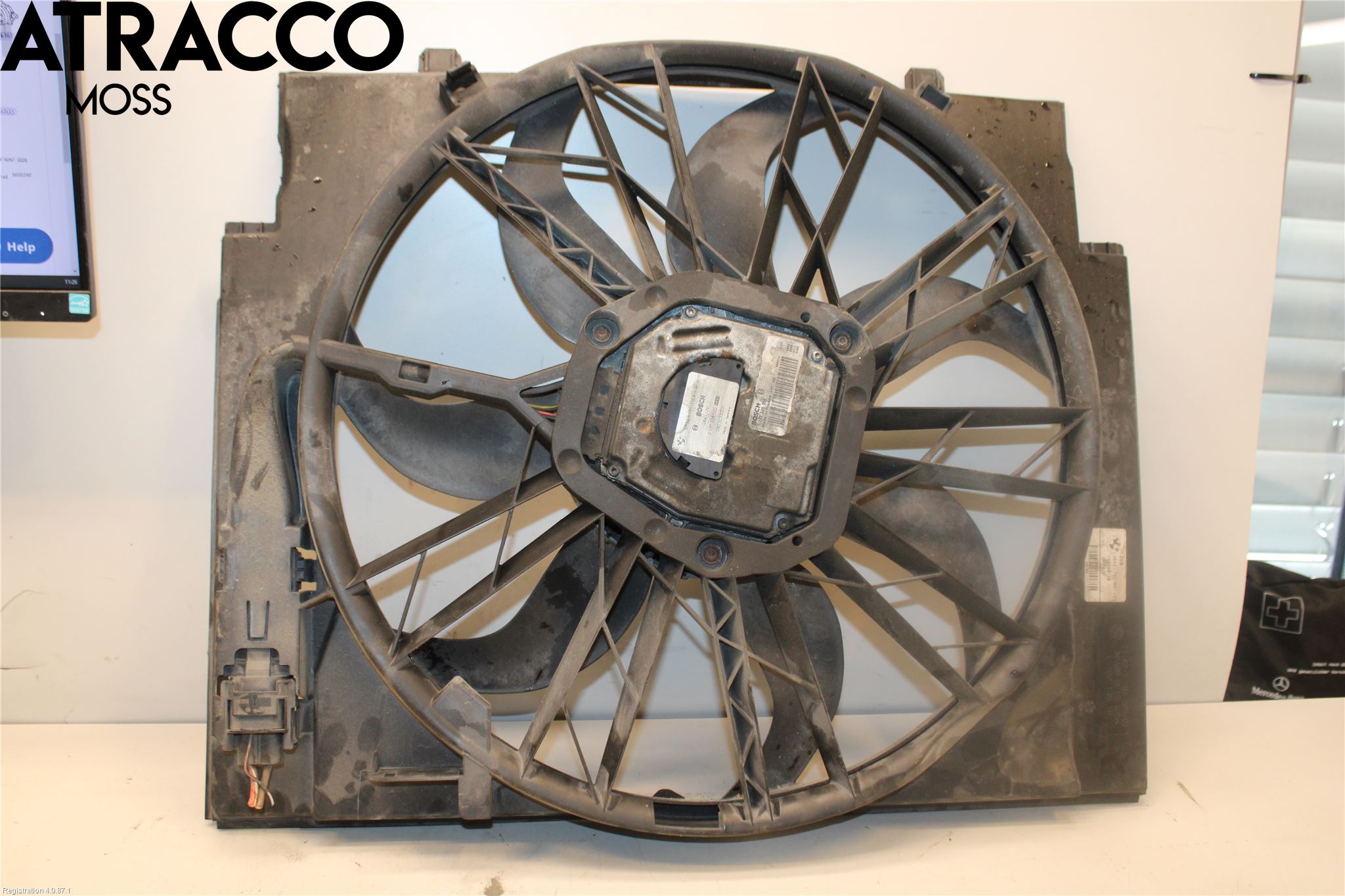 BMW 5 E60/61 Sed/Tou 02-10 Kjølevifte Elektrisk