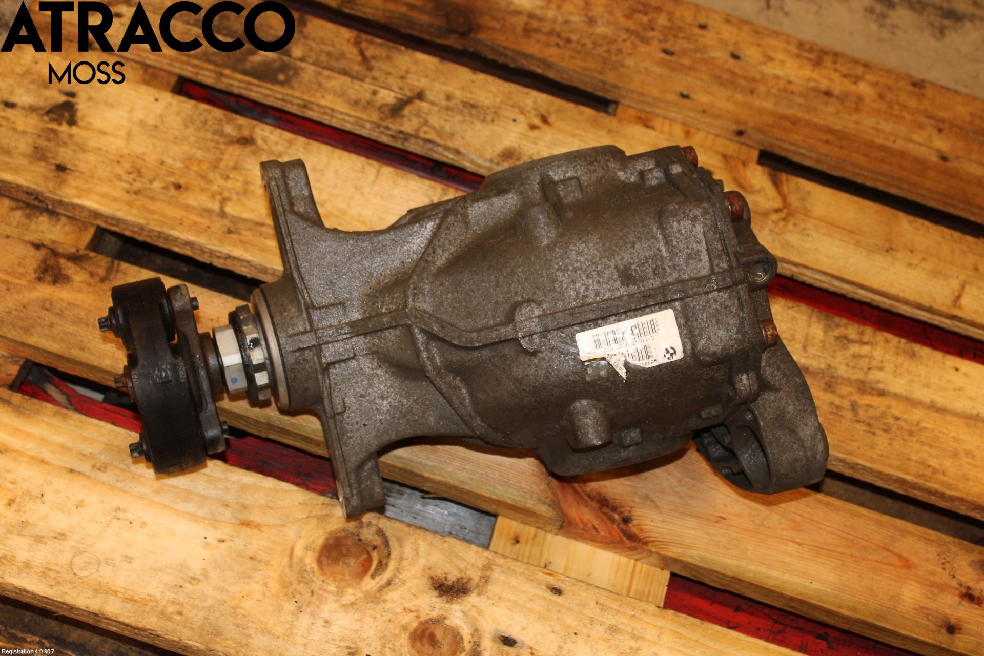 BMW 5 F10/F11/F18 09-17 Bakaksel Kardang Bak -Diff