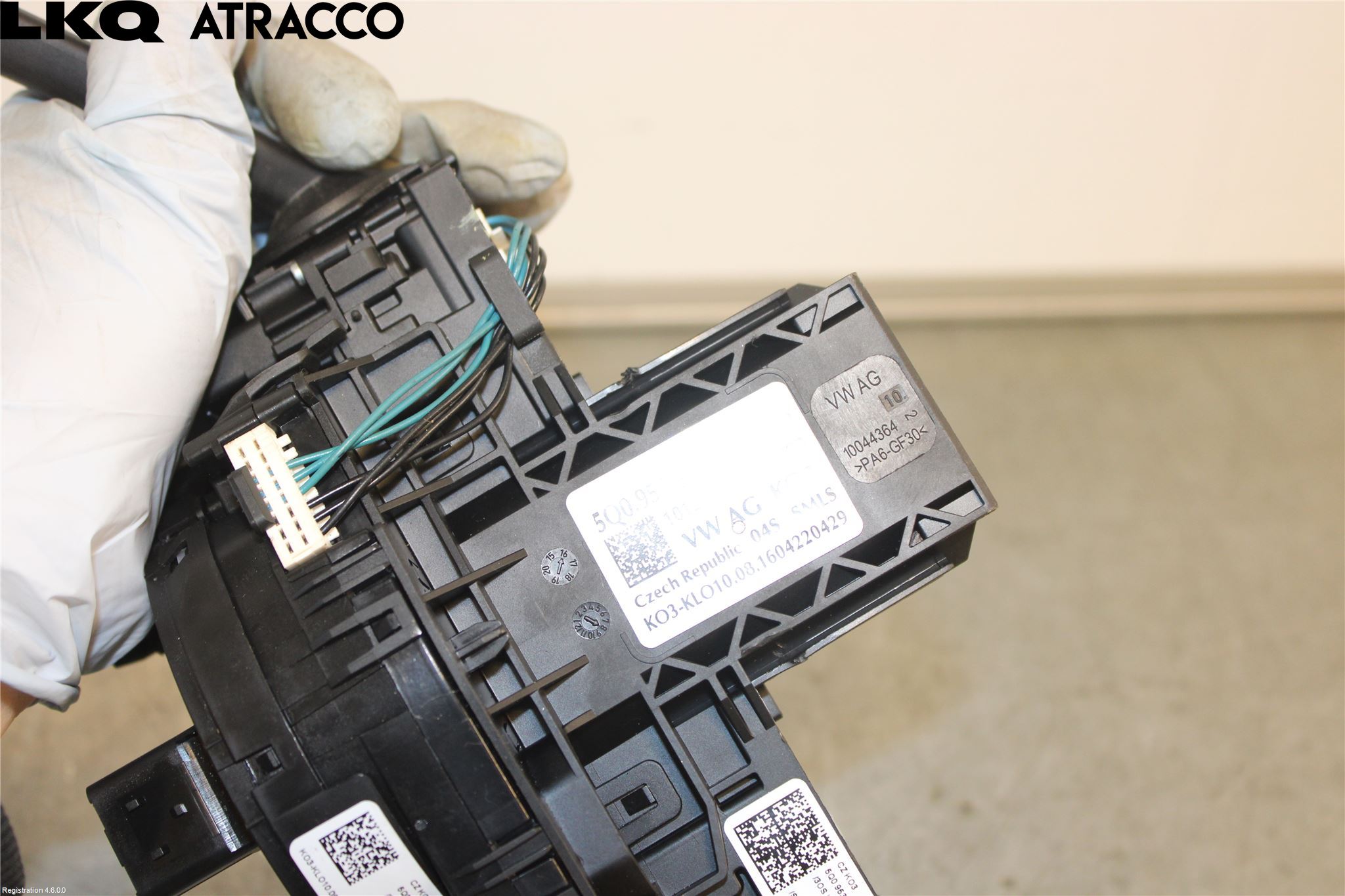 Volkswagen VW GOLF / E-GOLF VII 13-20 Bryter Ratt Kombi H Og V