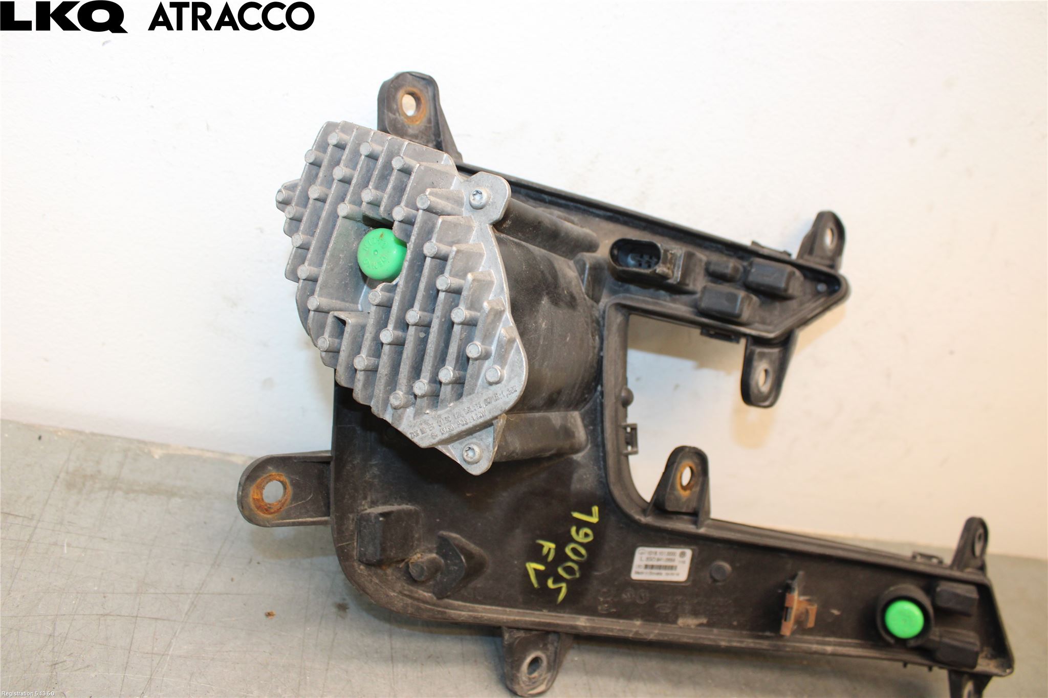 Volkswagen VW PASSAT 15-19 Frontlykt-Kurve-Tåkelys