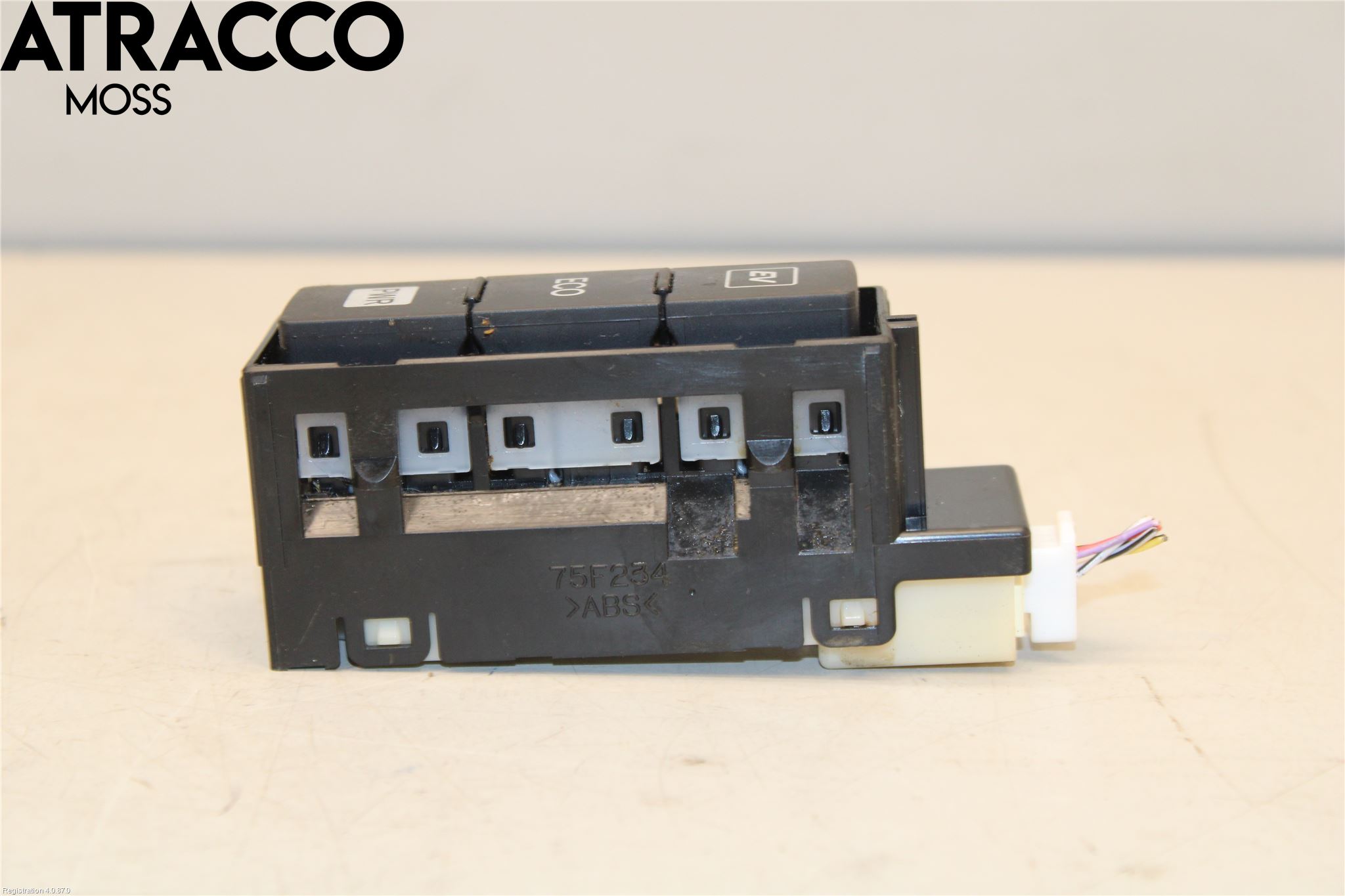 Toyota PRIUS+ ZVW40 12-20 Bryter Multifunksjon