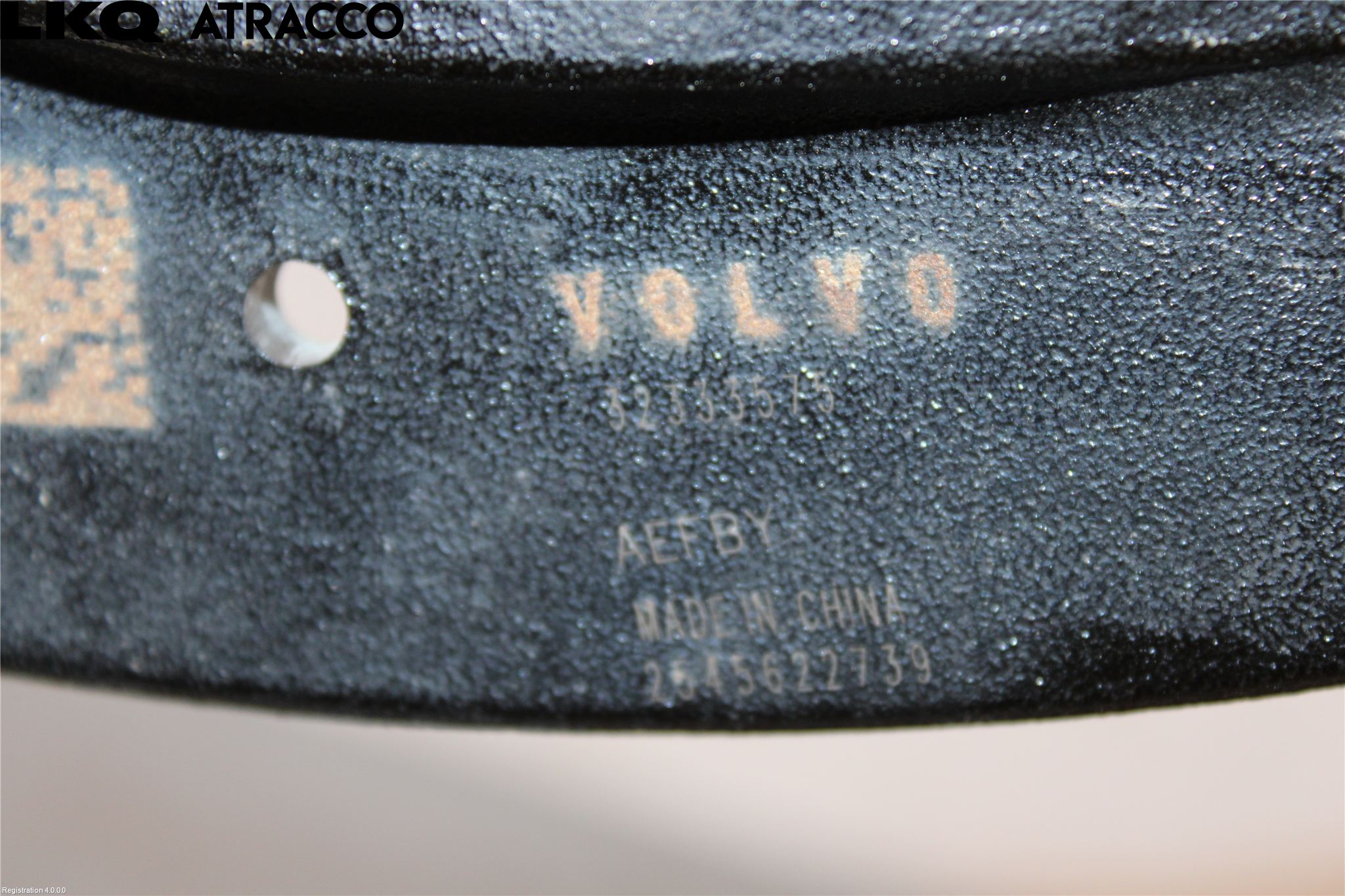 Volvo EX40 25- Bærearm Bak Høyre Øvre