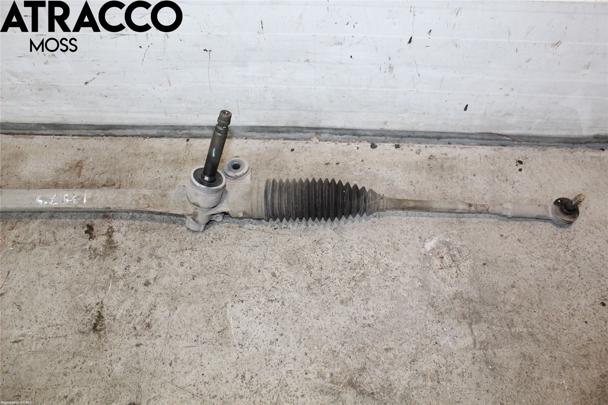 Toyota YARIS XP130 12-14 Snekke - Tannstang