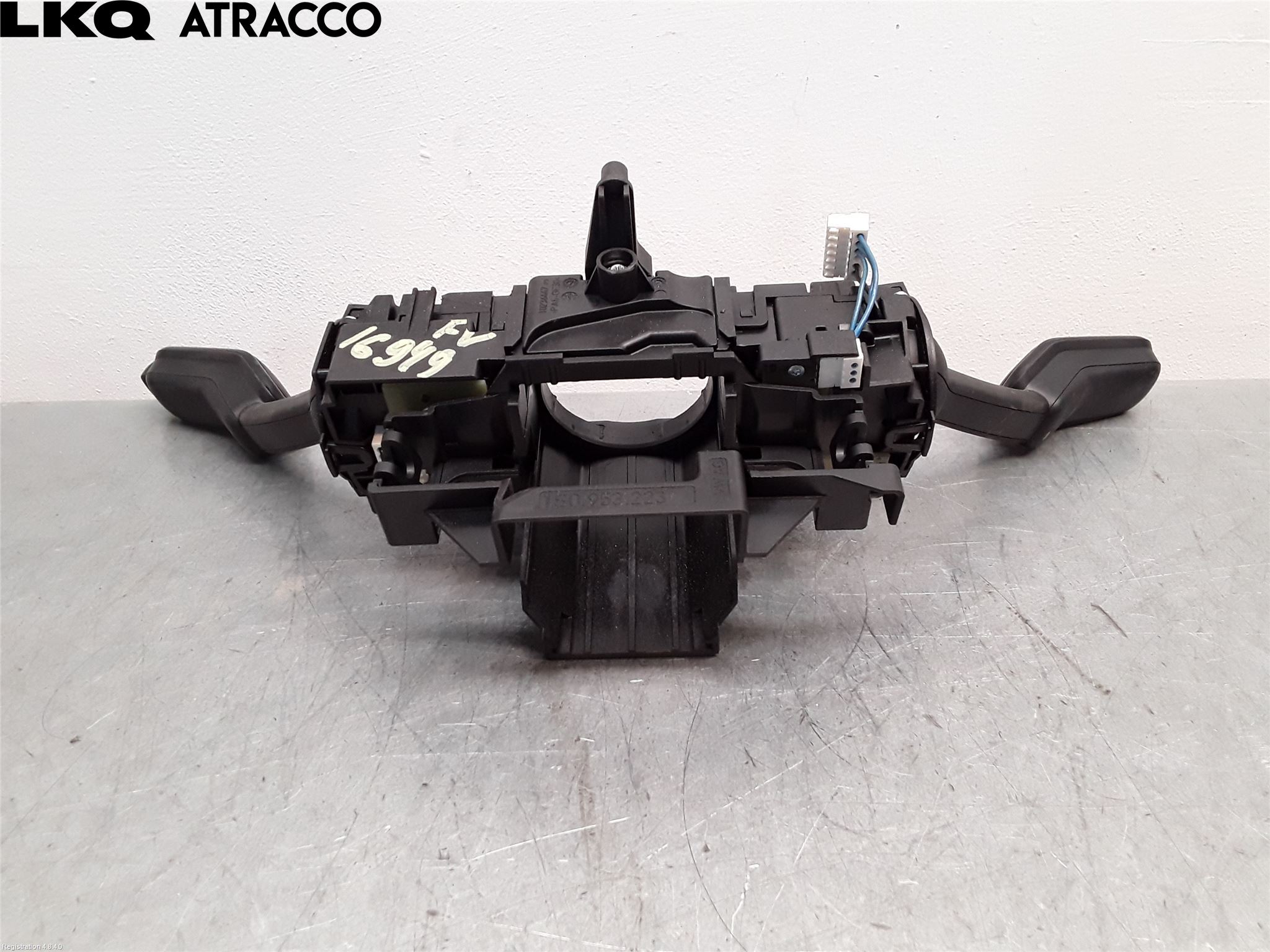 Nissan LEAF 11-17 Bryter Ratt Kombi H Og V