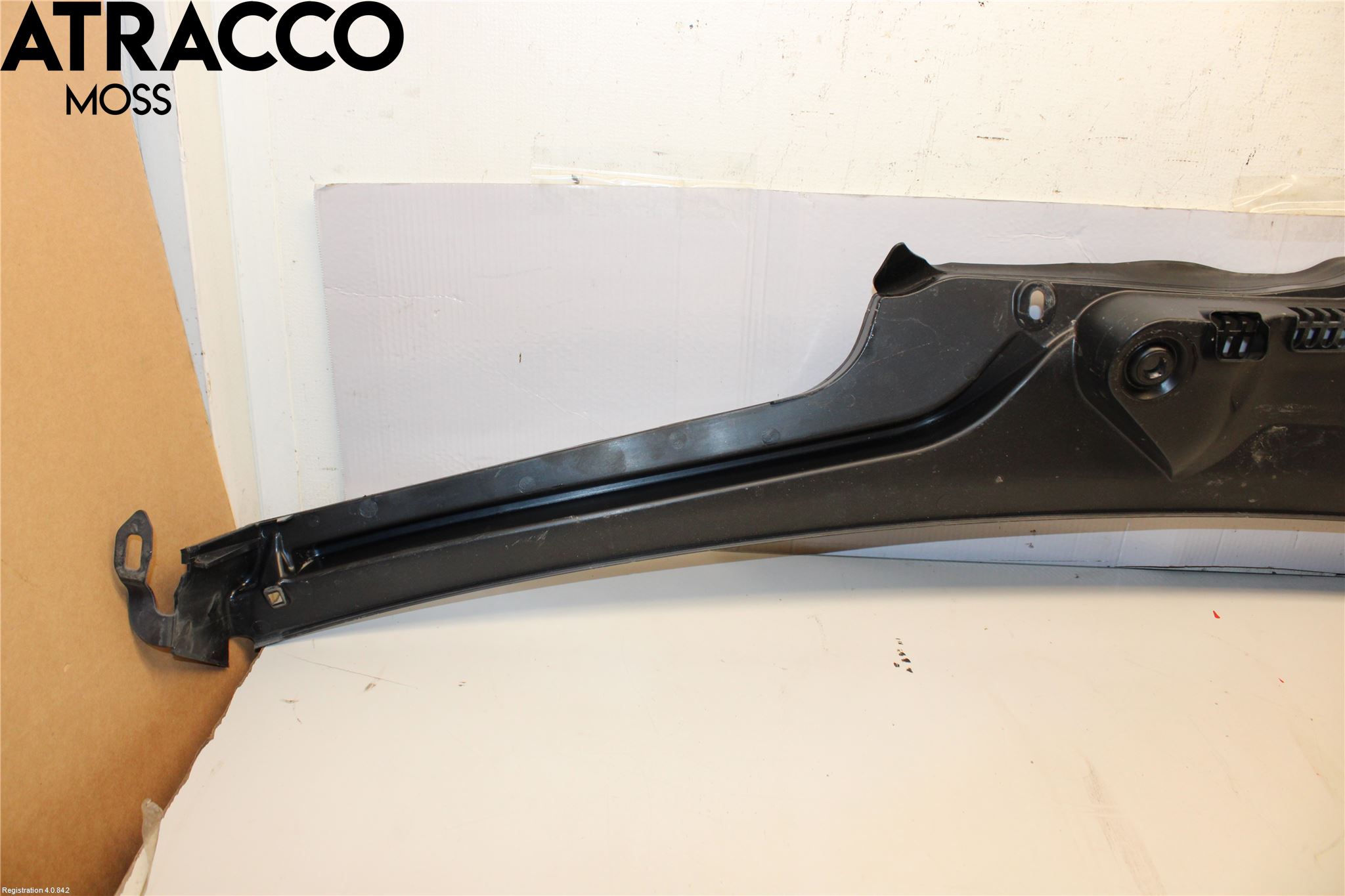 Mercedes-Benz MB E-KLASS (W213) 16-23 Visker Deksel-Grill-Under Frr