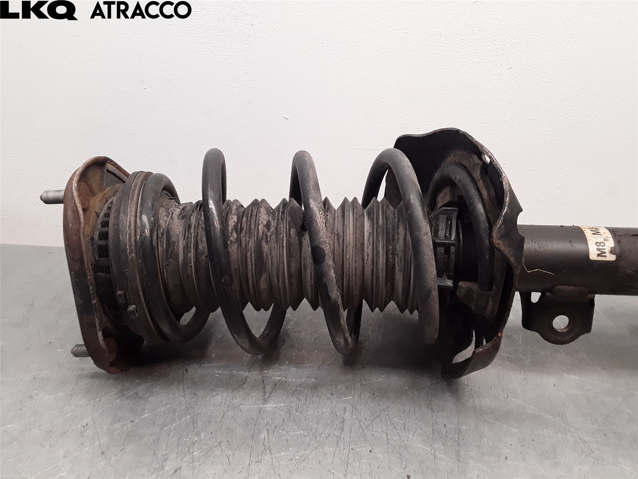 Toyota COROLLA 19- Fjærbein Foran Høyre