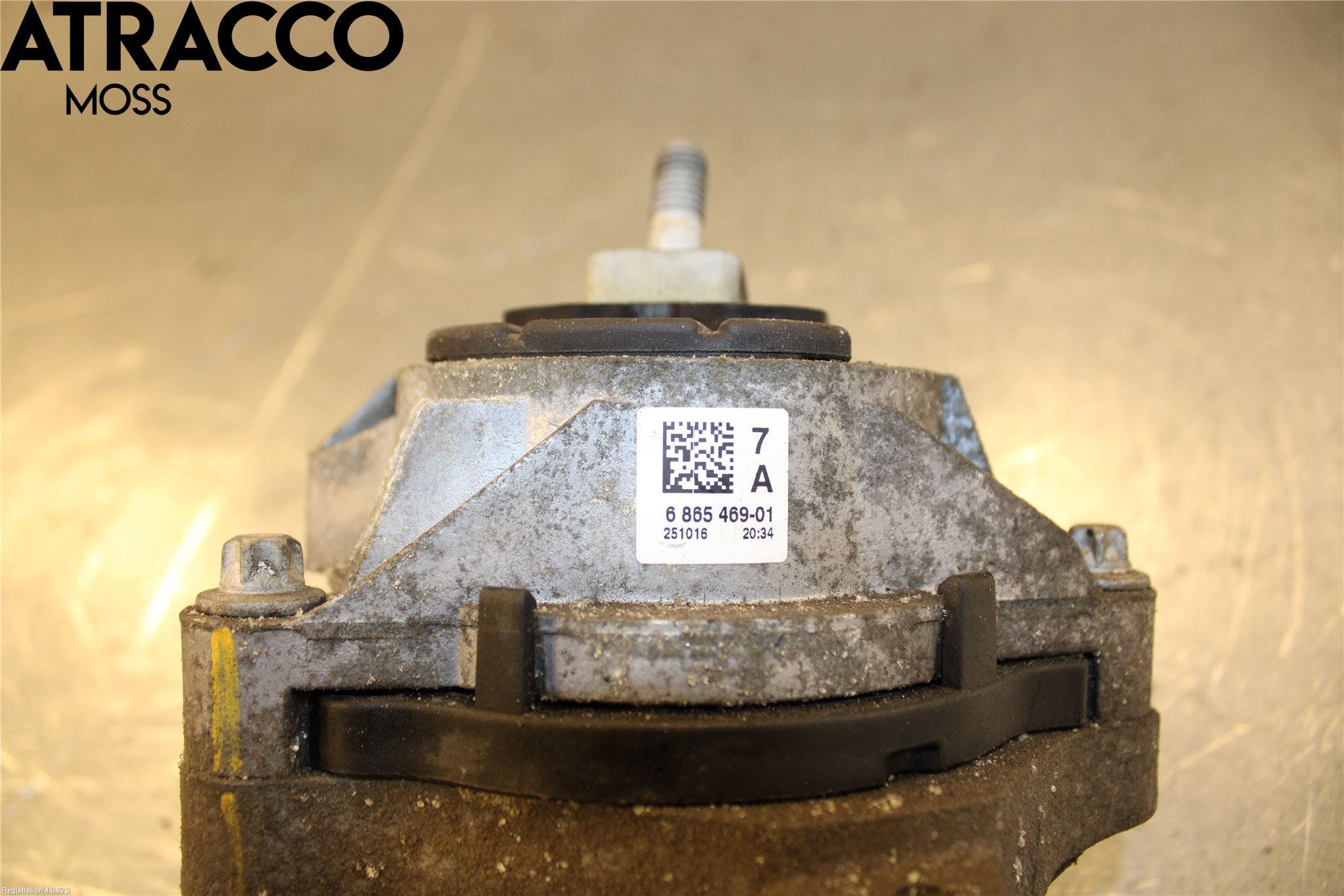 BMW 3 F30/F31/F80 12-19 Motor Feste Gummi