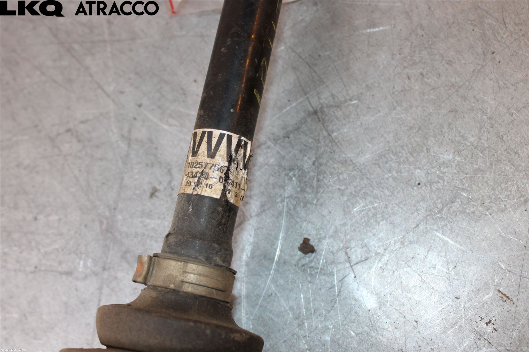 Toyota YARIS XP130 15-20 Drivaksel Foran Kompl Venstre
