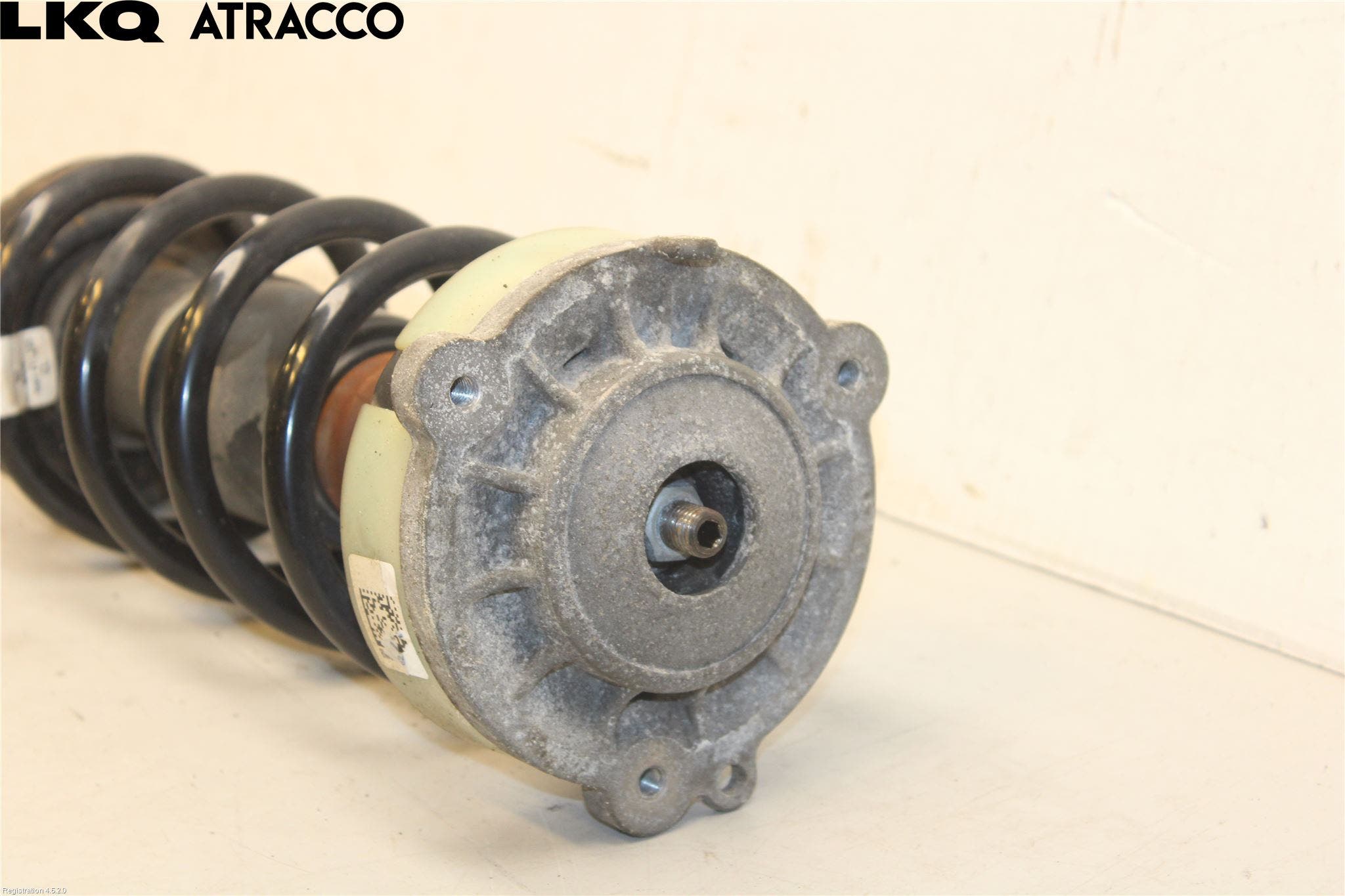 Audi A4/S4 B9 16-19 Fjærbein Foran Høyre