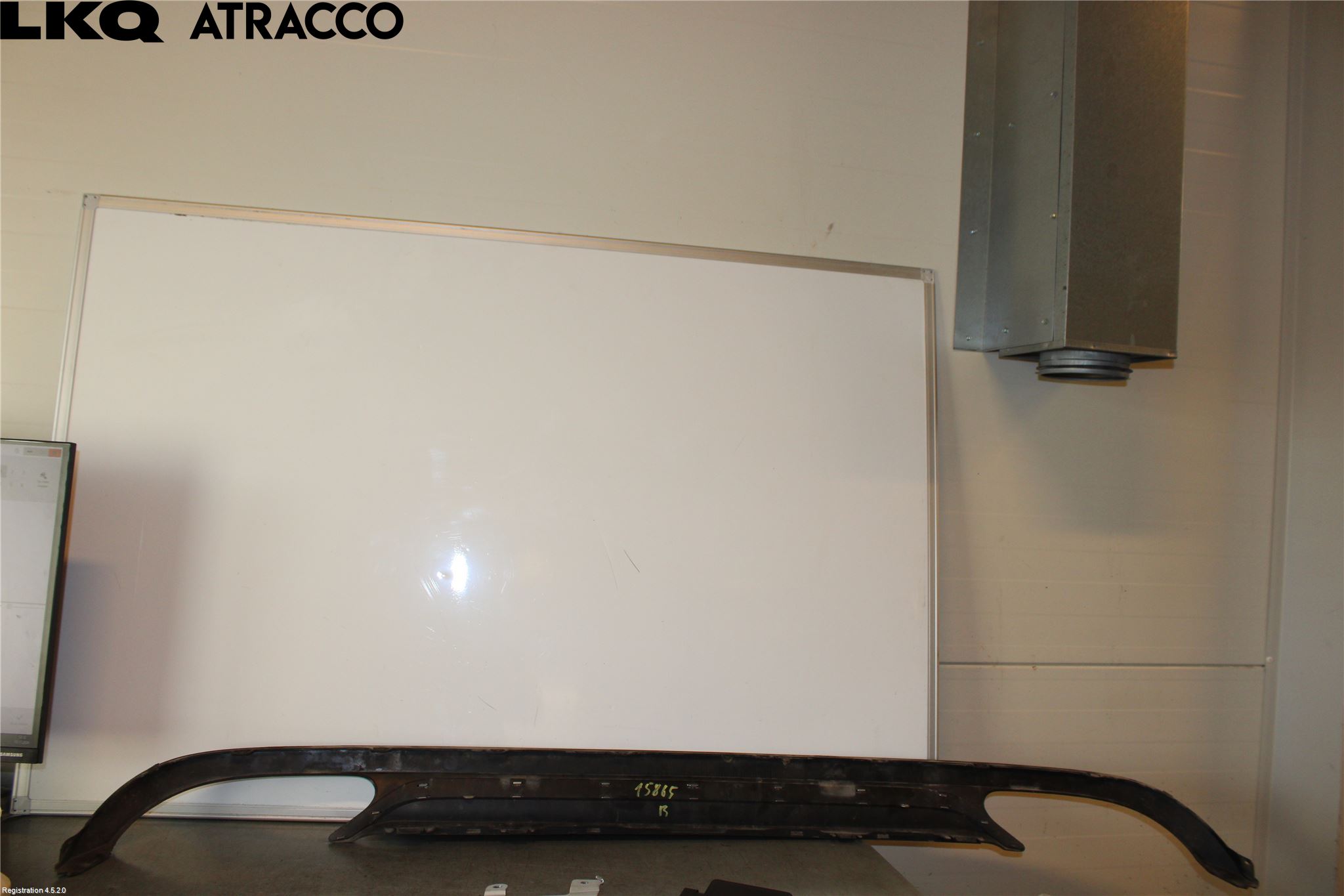 Mercedes-Benz MB E-KLASS (W212) 09-16 Støtfanger Bak Midt Del