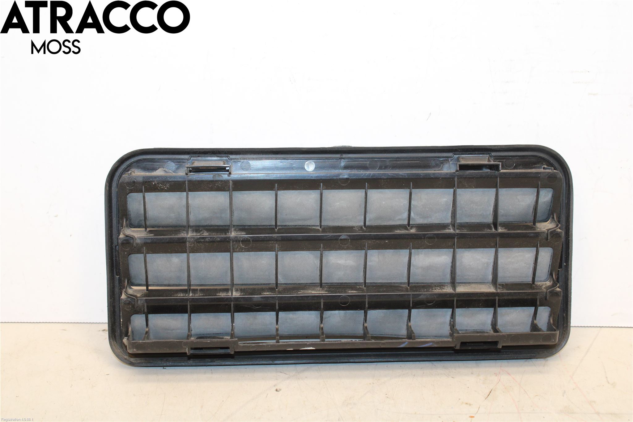 Tesla MODEL 3 17- Luftstyring Front