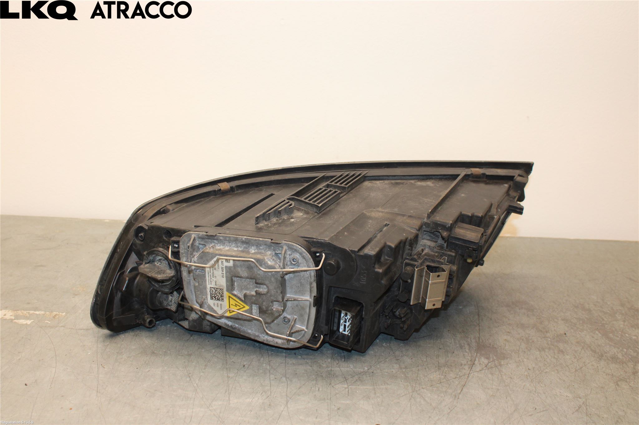 Volvo V50 08-12 Frontlykt Høyre