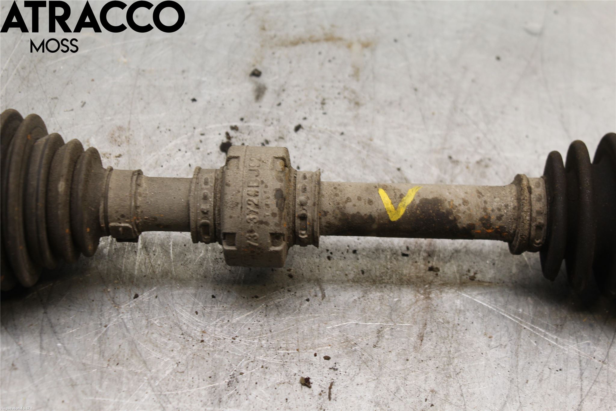 Toyota AURIS 13-19 Drivaksel Foran Kompl Venstre