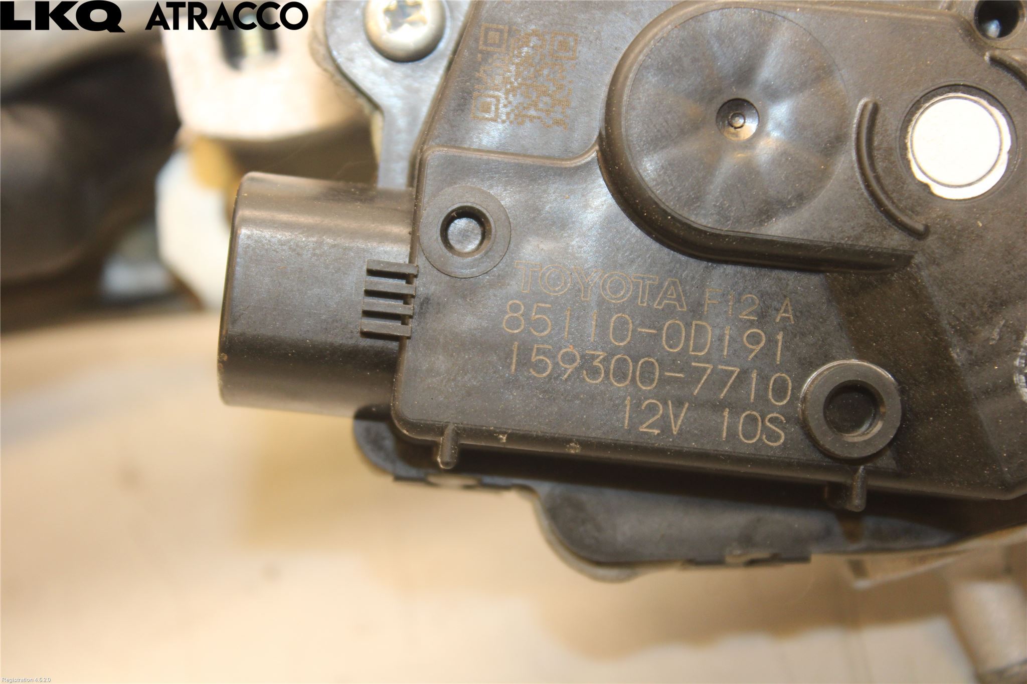 Toyota YARIS XP130 15-20 Viskermotor Frontrute