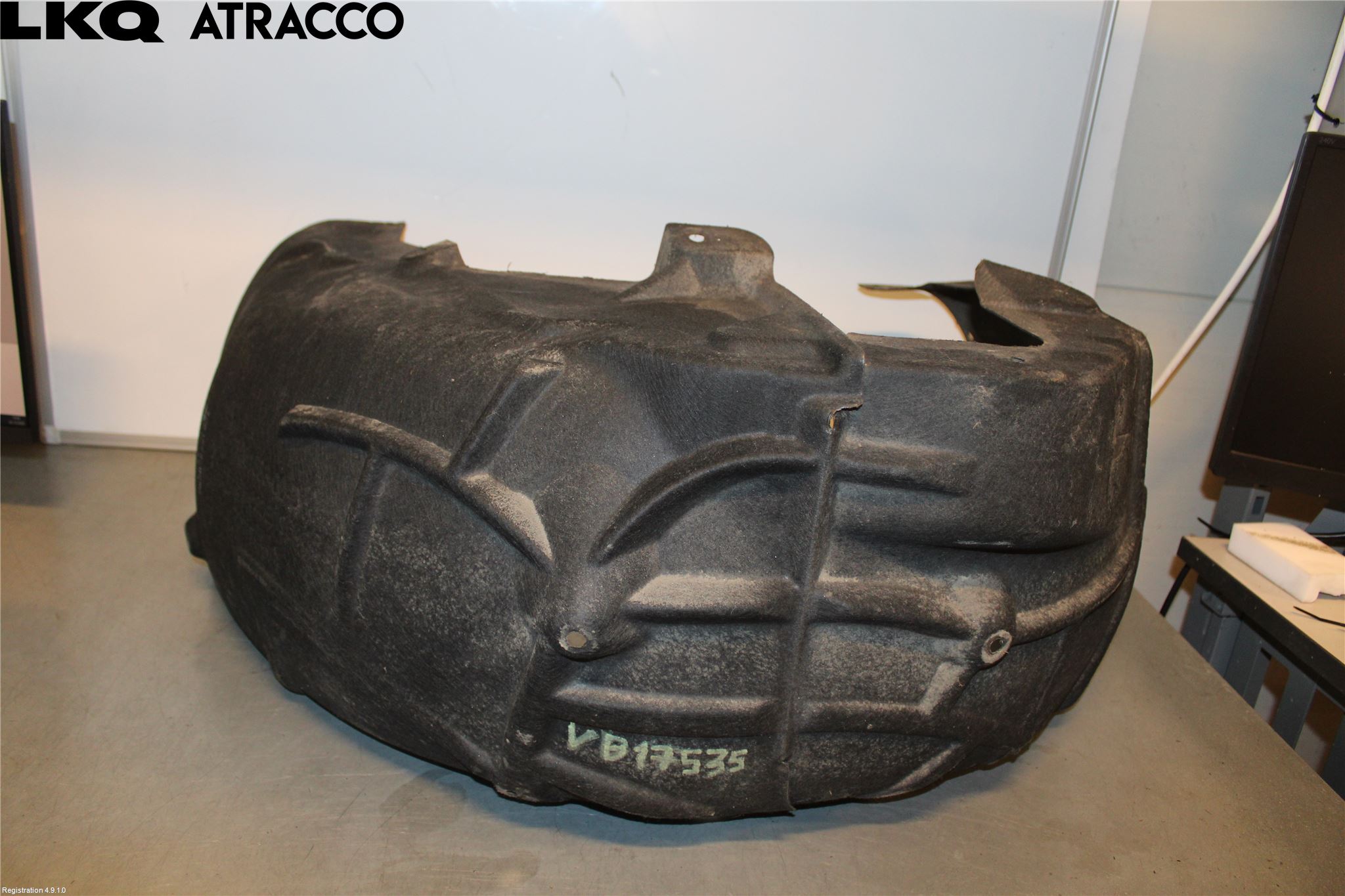 Tesla MODEL 3 17- Skjerm Indre