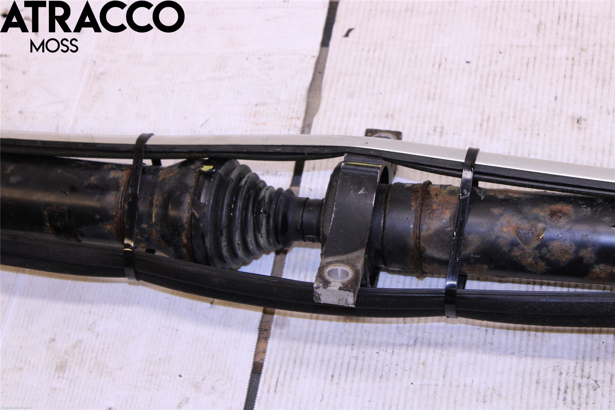 Hyundai KONA/ELECTRIC OS 18-23 Mellomaksel Kompl