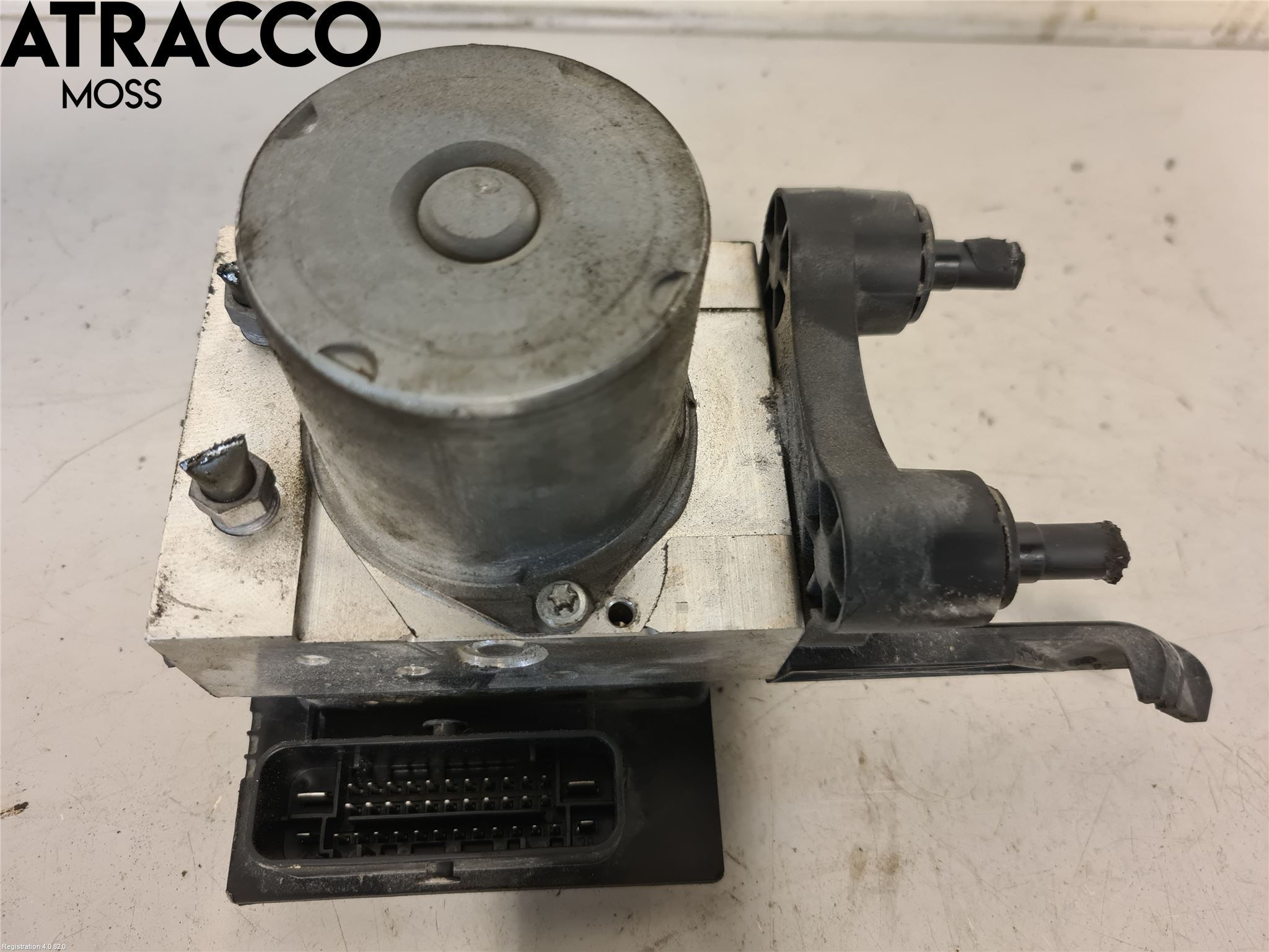 Mercedes-Benz MB E-KLASS (W212) 09-16 Abs Hydraulikkaggregat