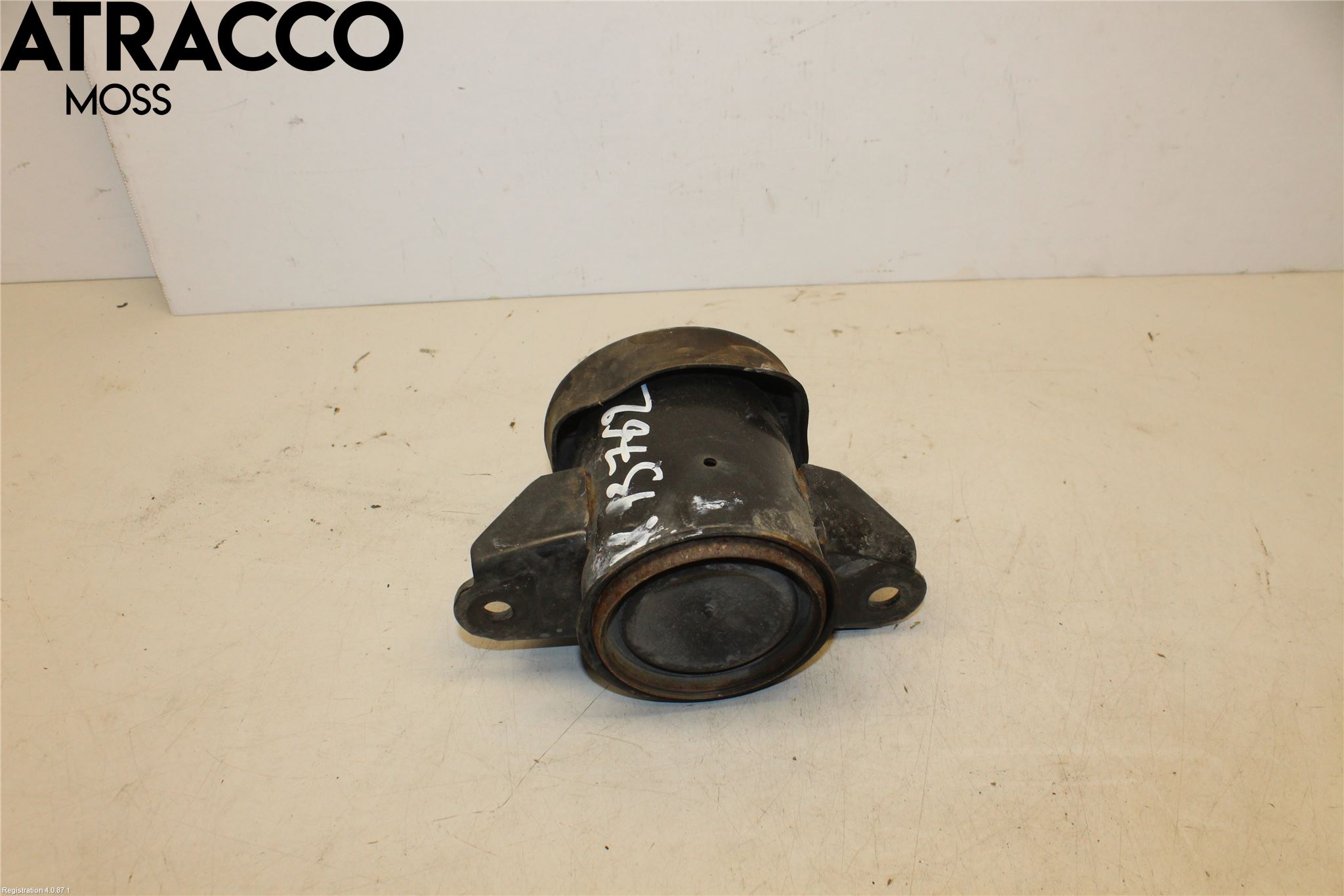 Nissan LEAF 18- Motor Feste Gummi